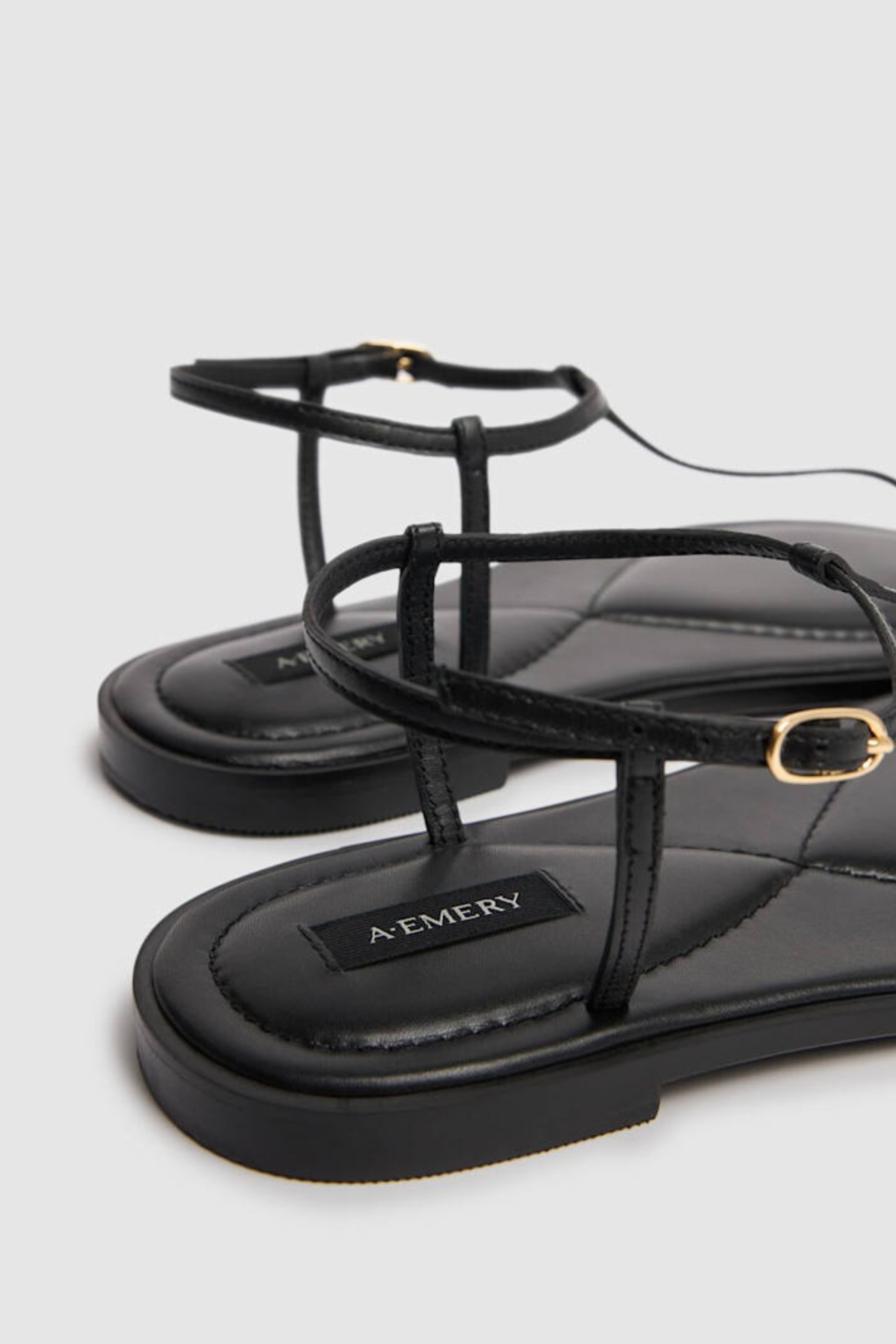 Suvi Leather Sandals - Bessette