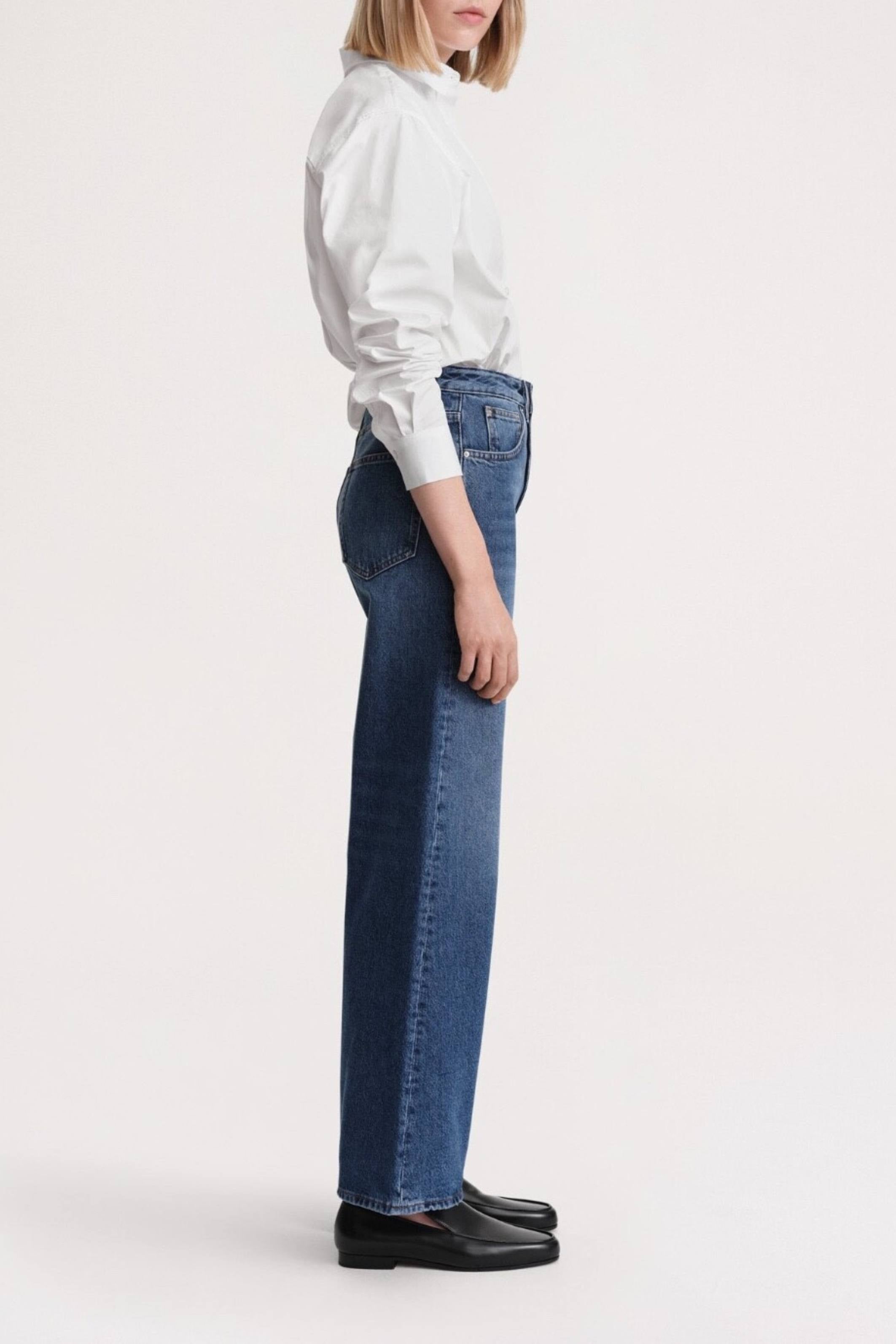 Flare Fit Denim in washed blue