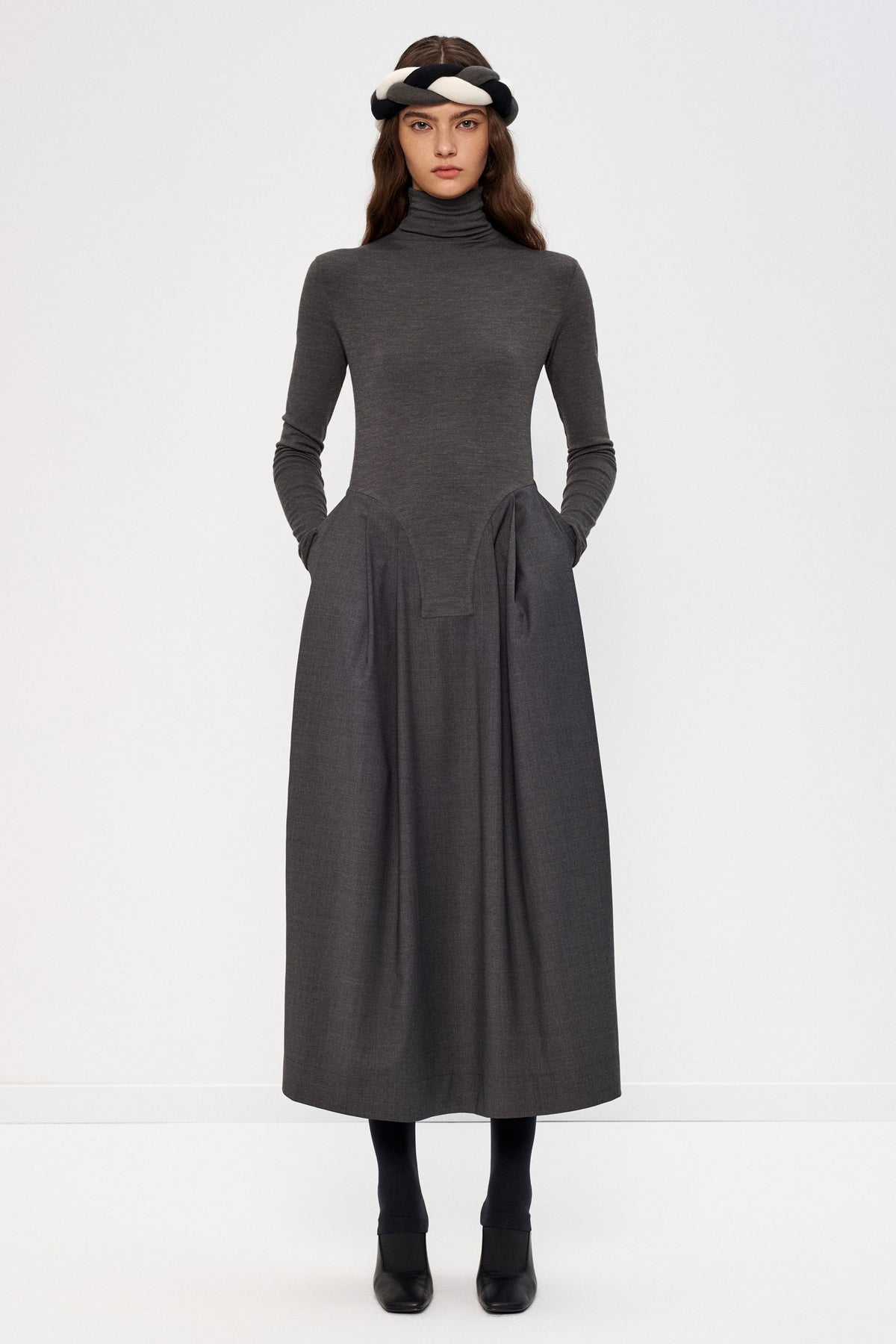 TURTLENECK DRESS (grey) - Bessette