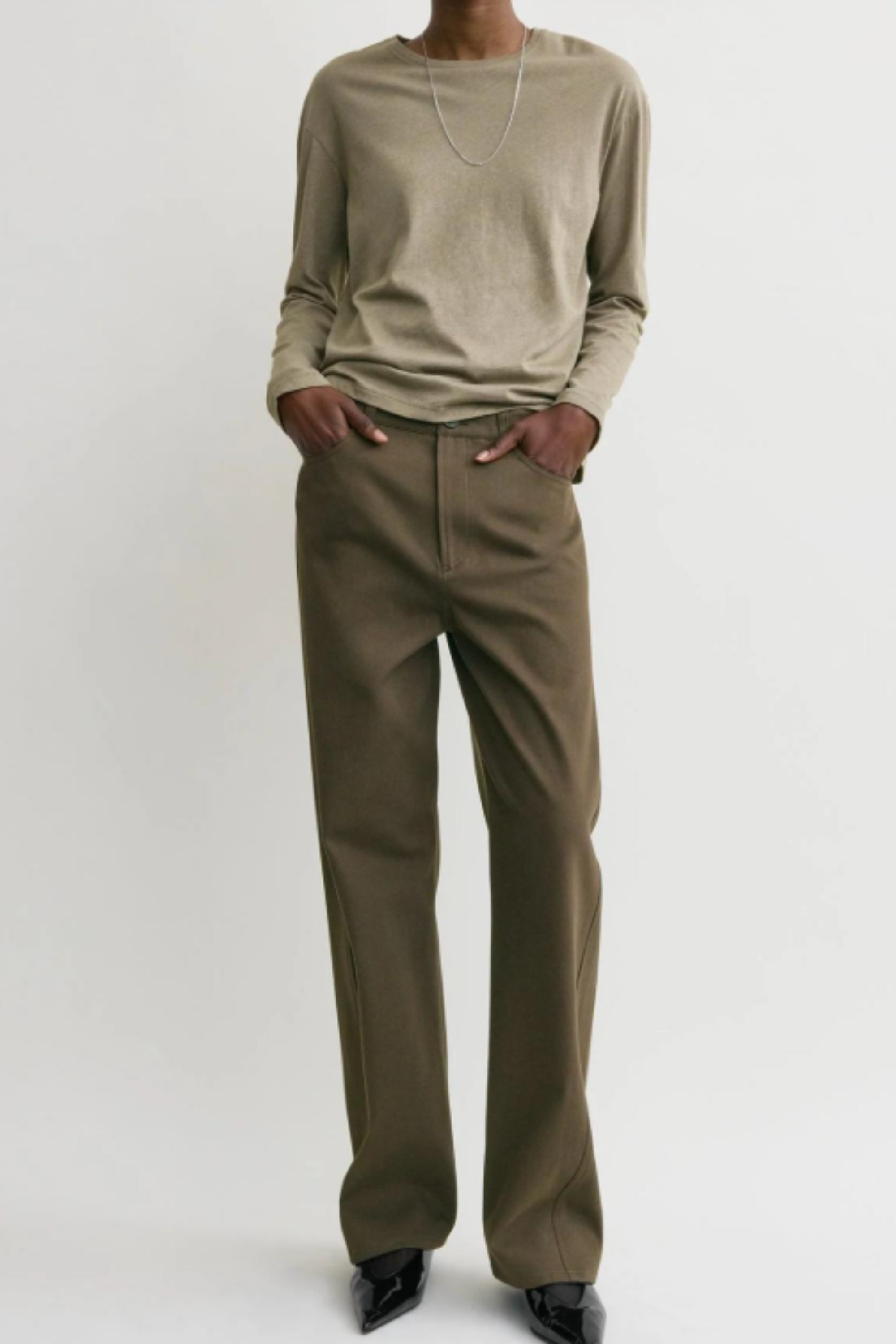 Relaxed Twisted Trousers