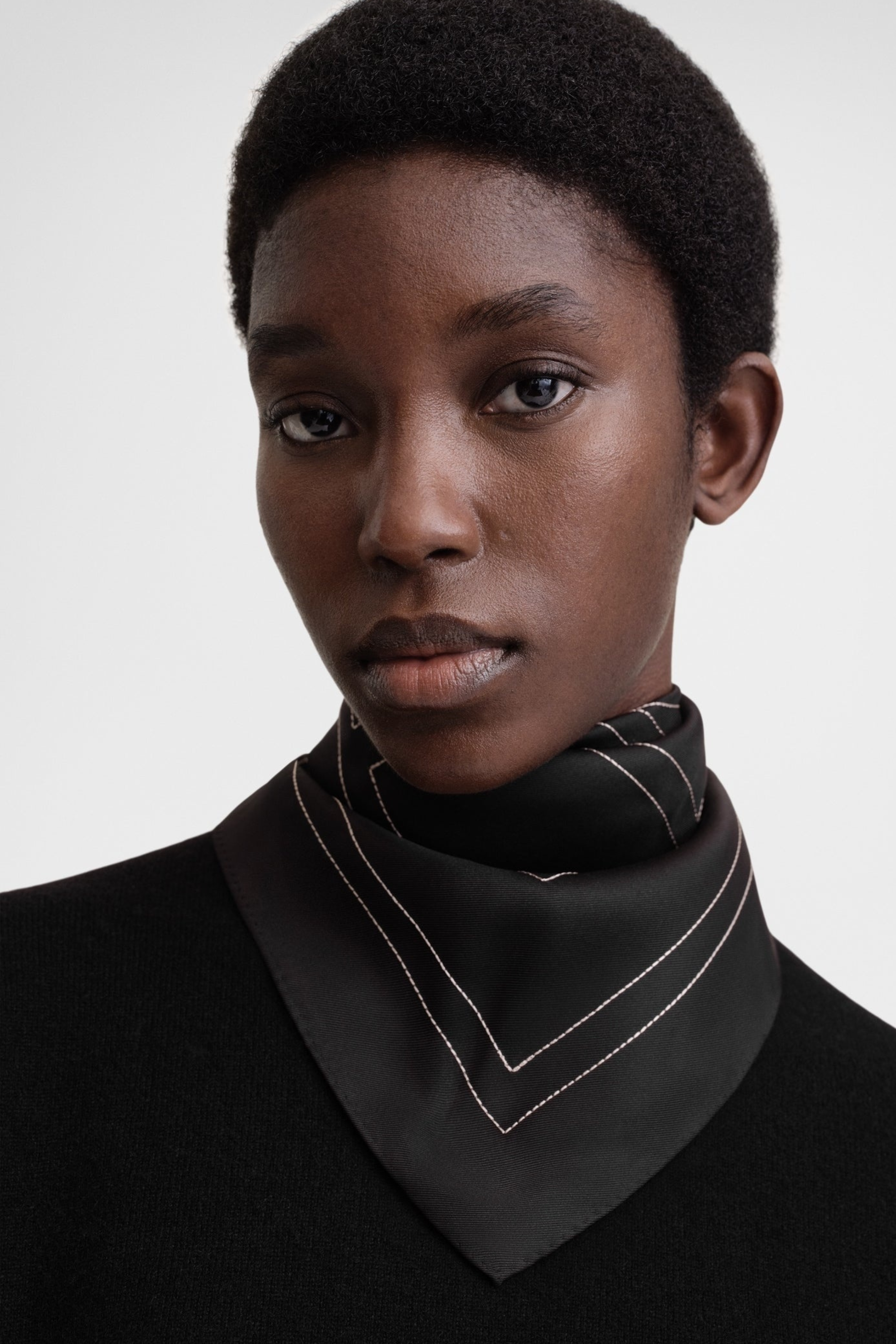 Toteme Pantelleria Silk Scarf - Bessette