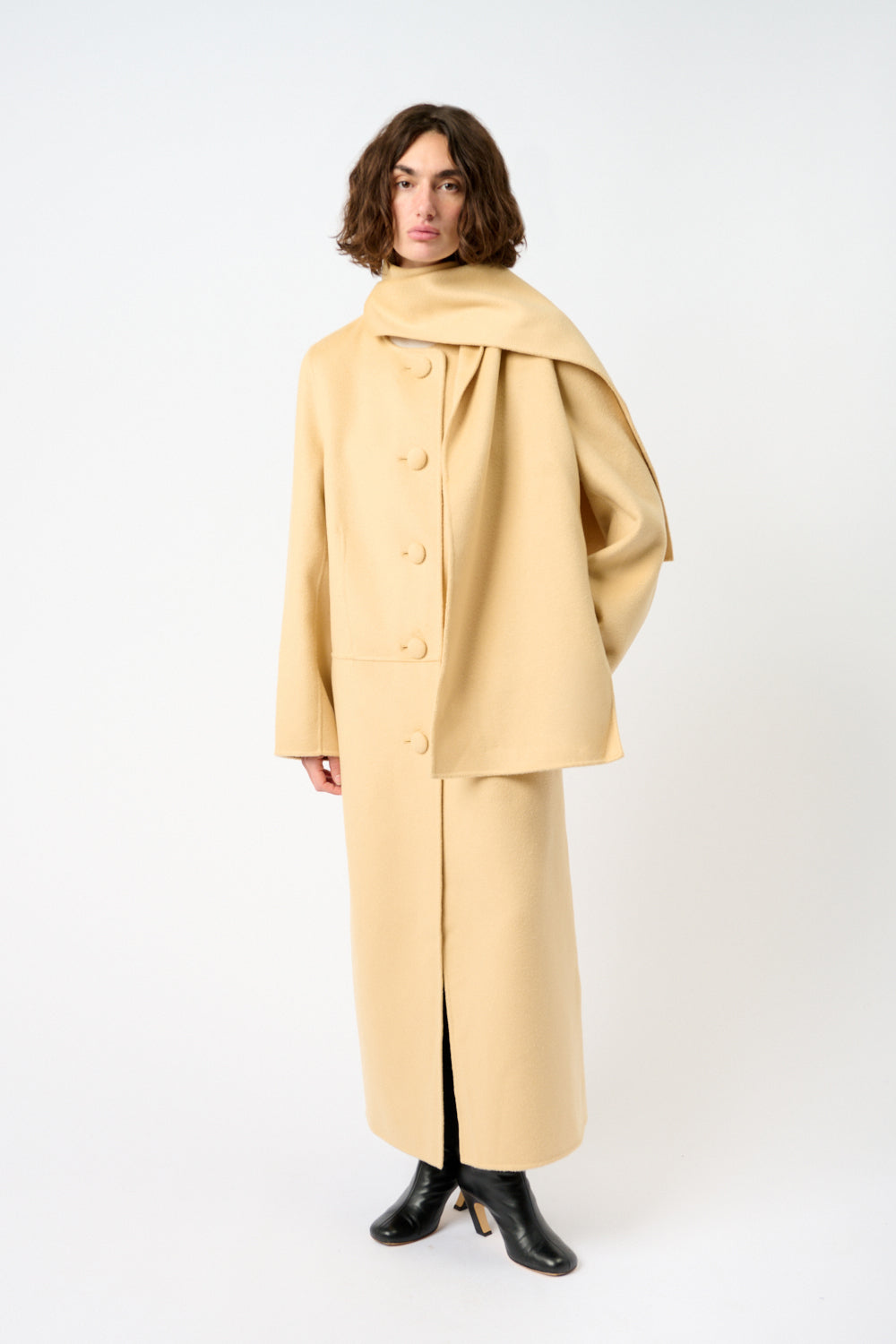 The Mio Coat - Bessette