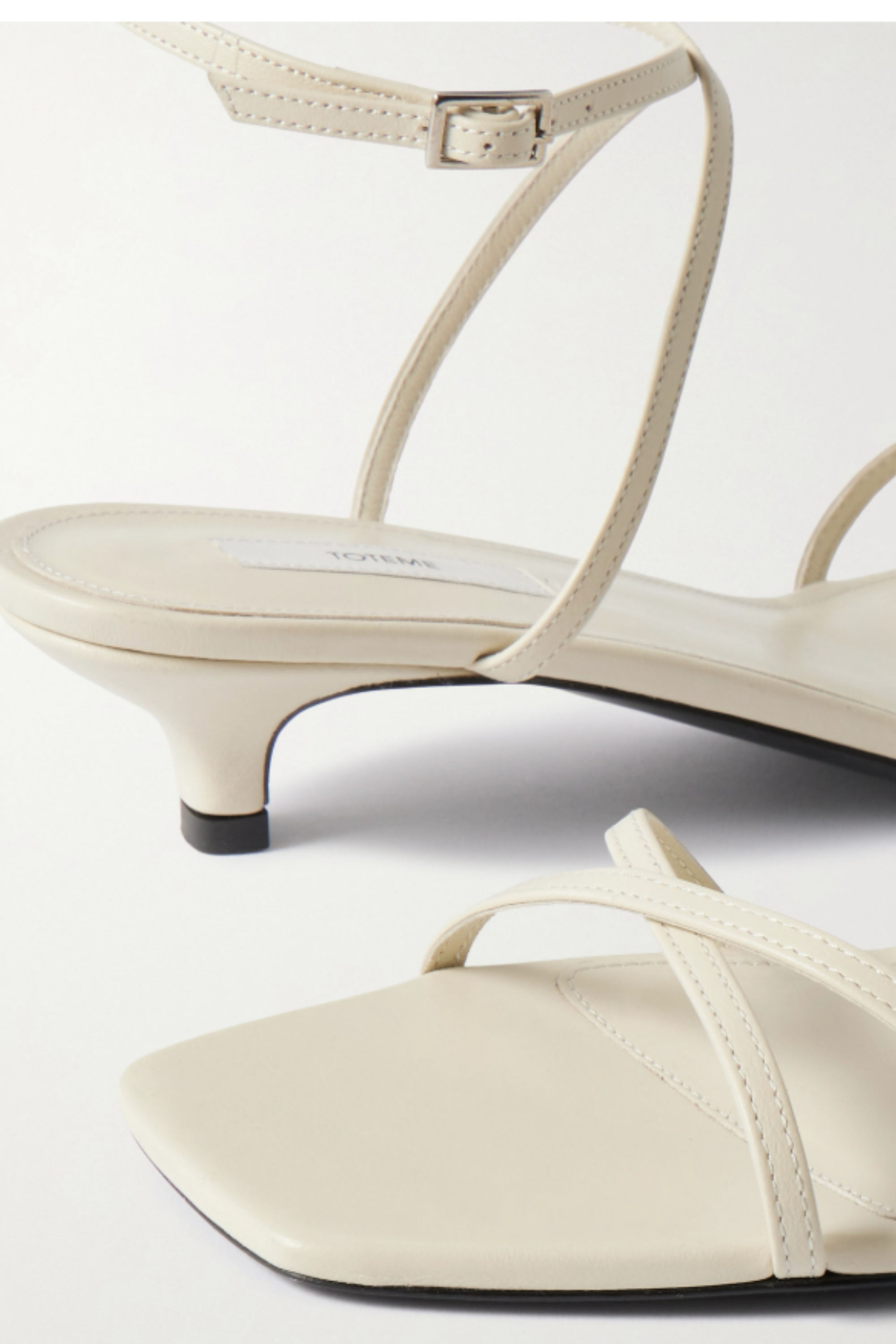 Leather Crossover Sandals Off-White