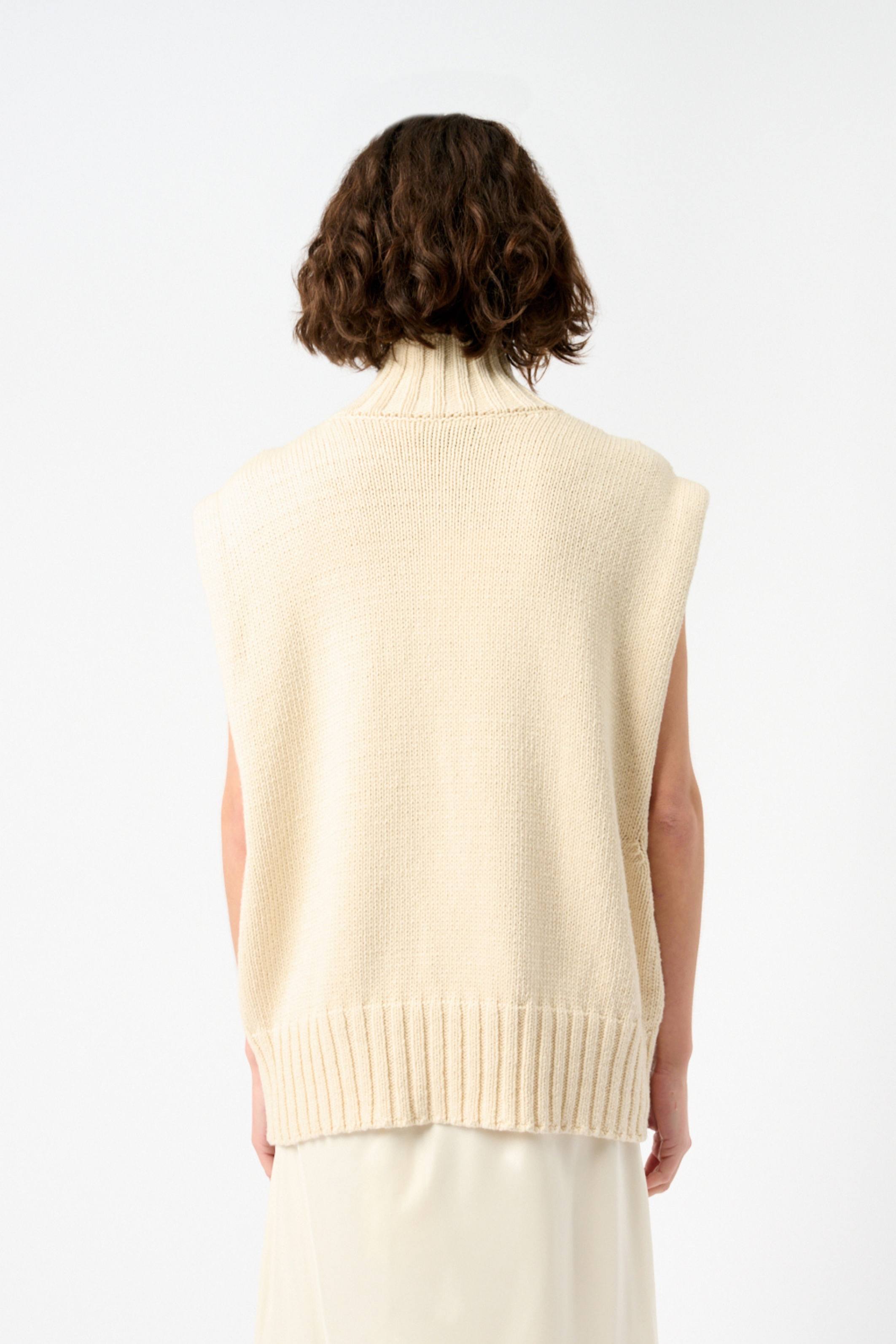 سترة برقبة عالية من مزيج الكشمير