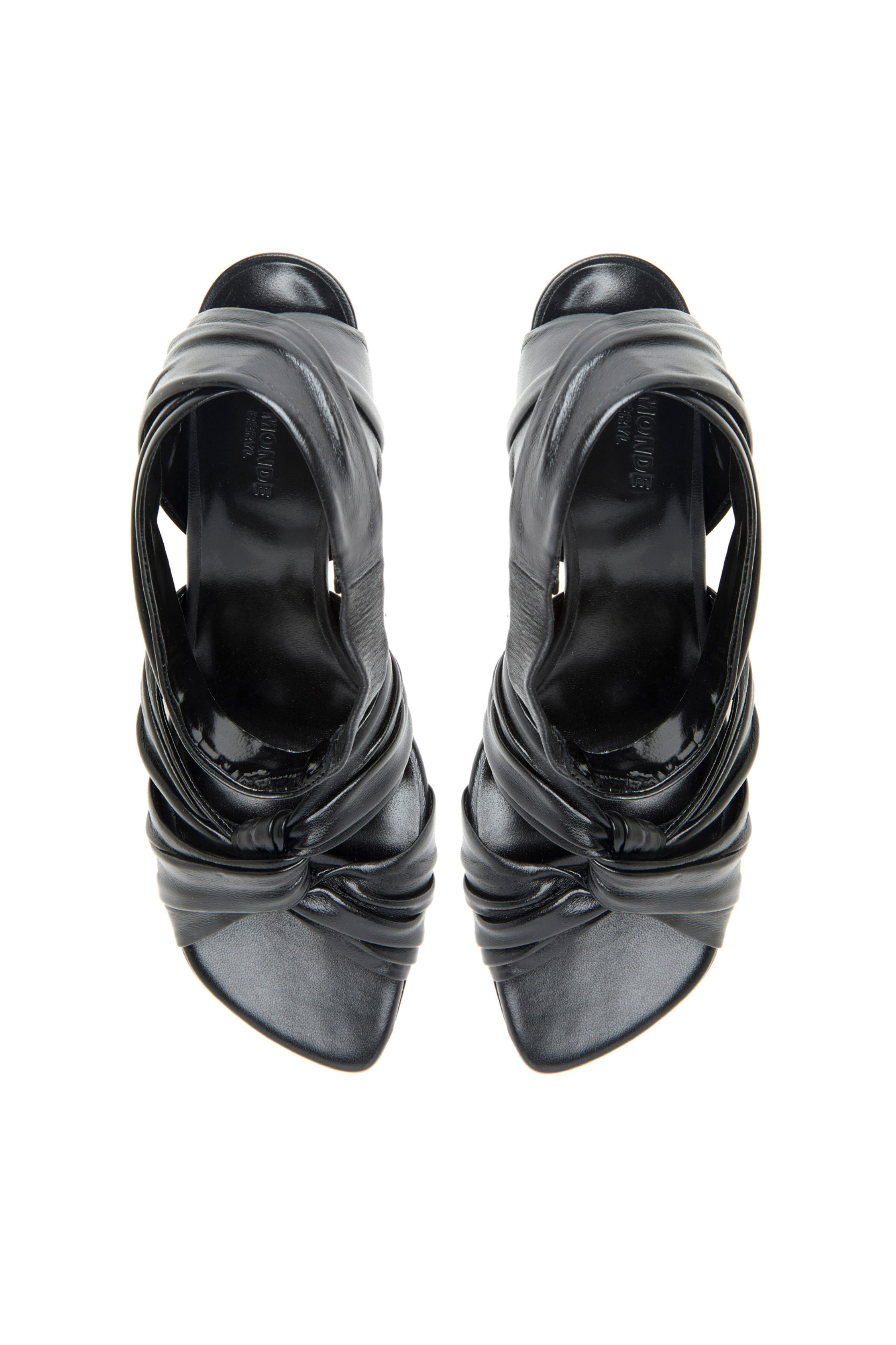 Antonia Pump - Bessette