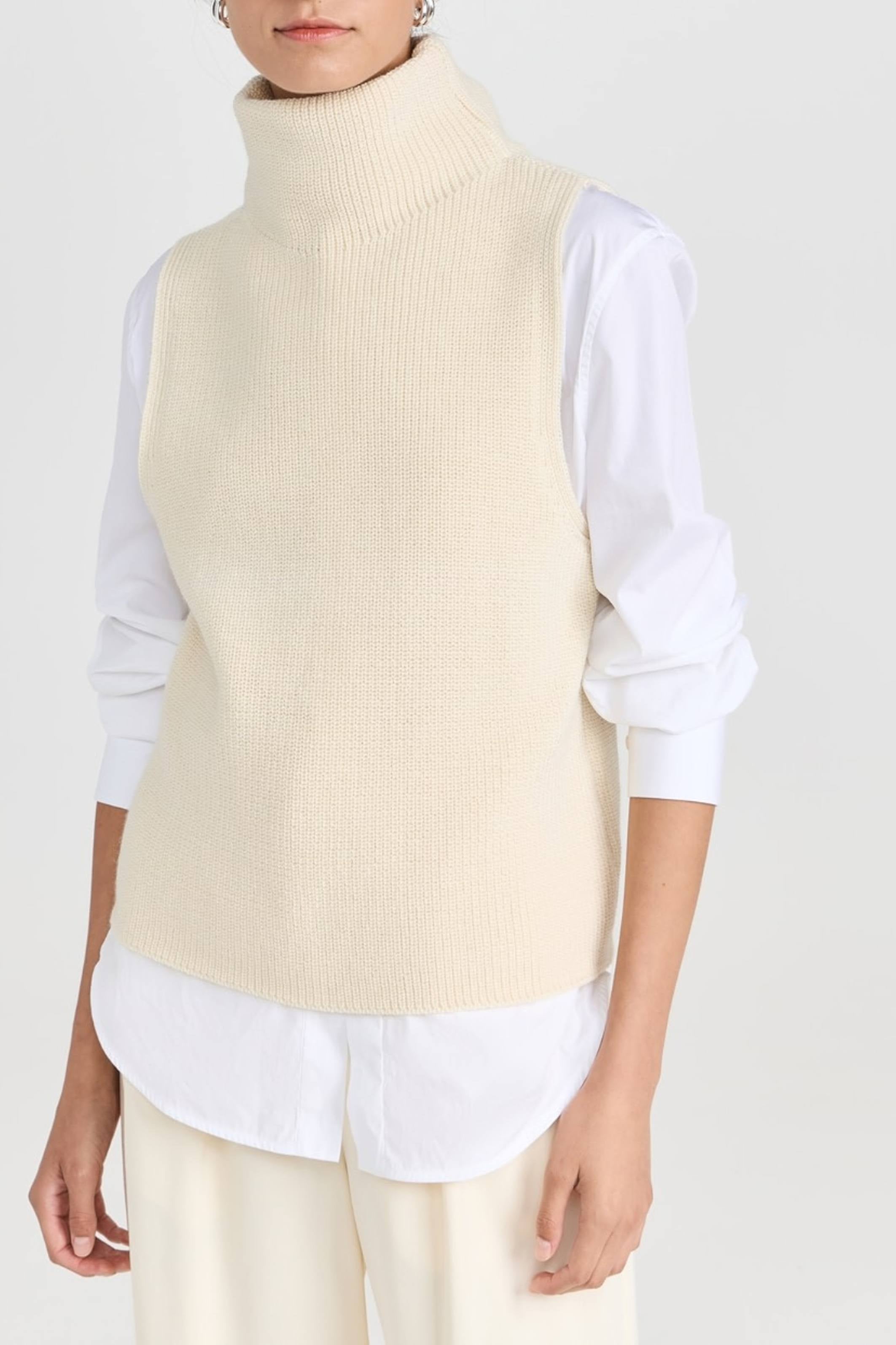 Sleeveless funnel neck sweater