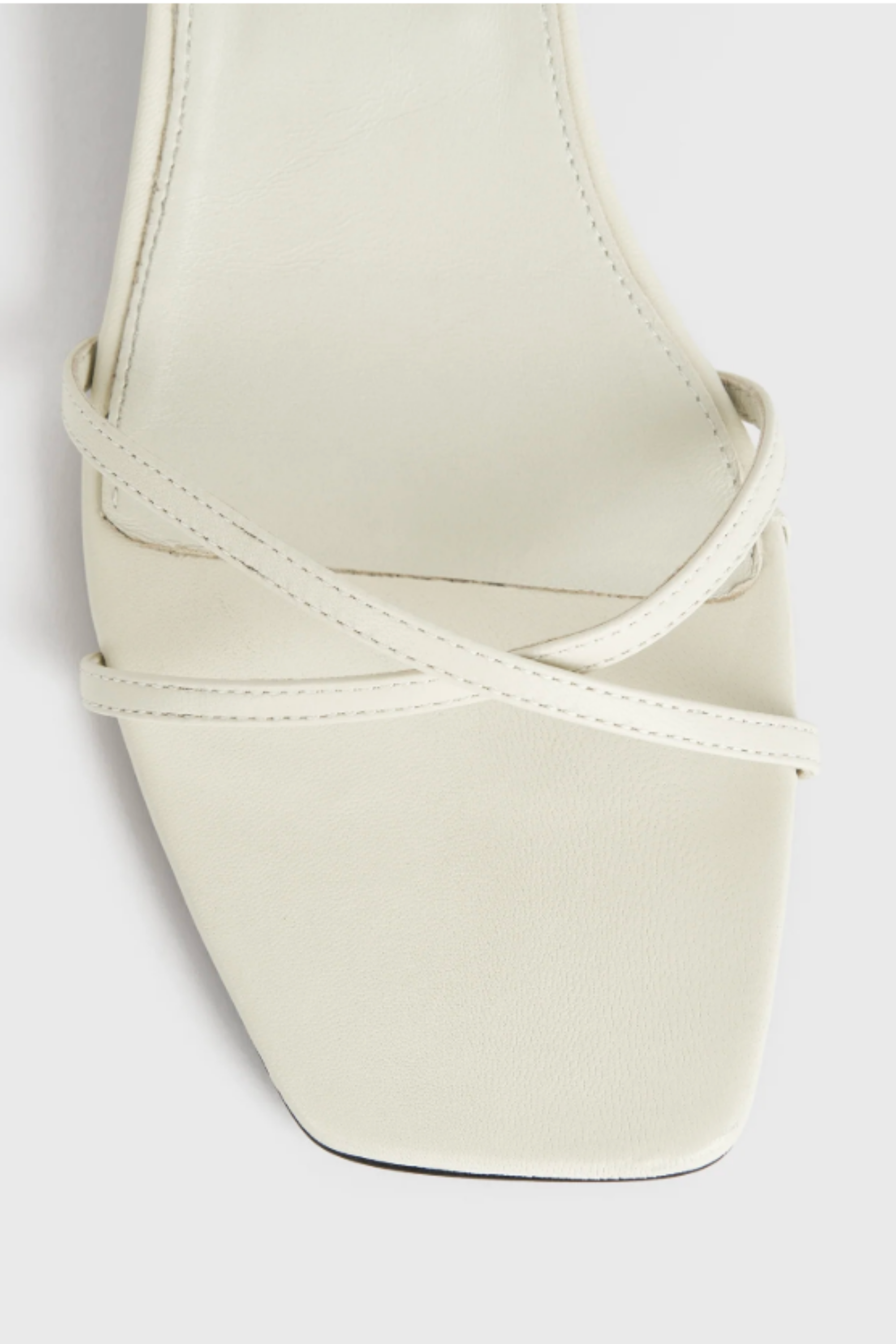 Leather Crossover Sandals Off-White