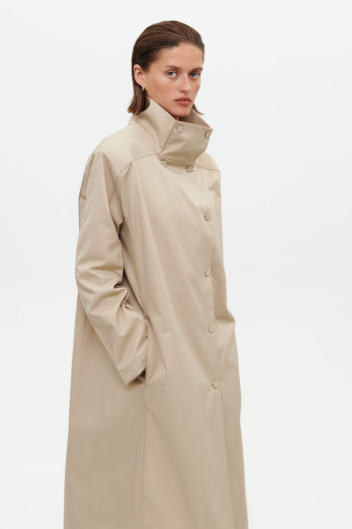 SQUARE RAIN COAT (beige) - Bessette