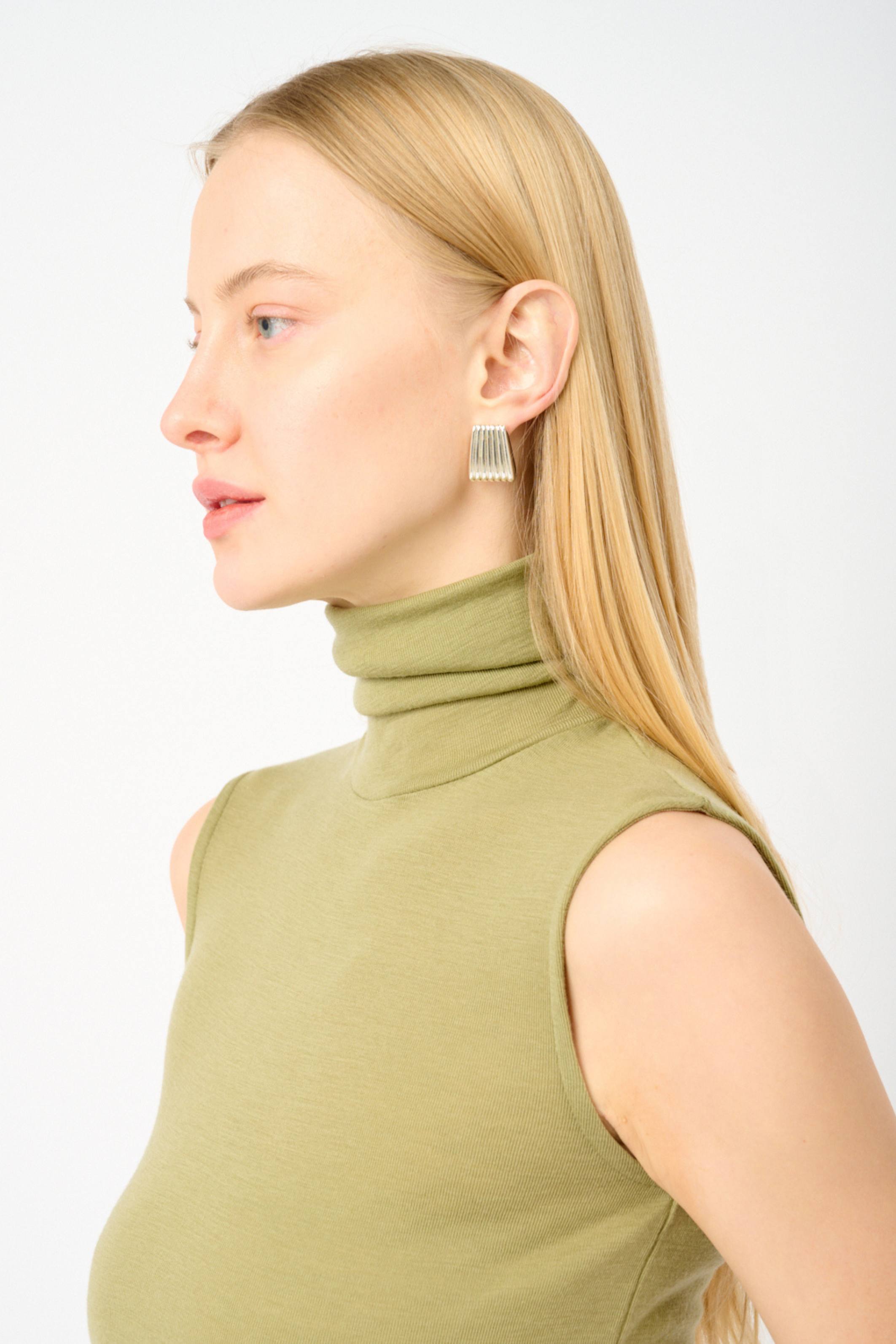 Turtleneck-tröja i merinoull