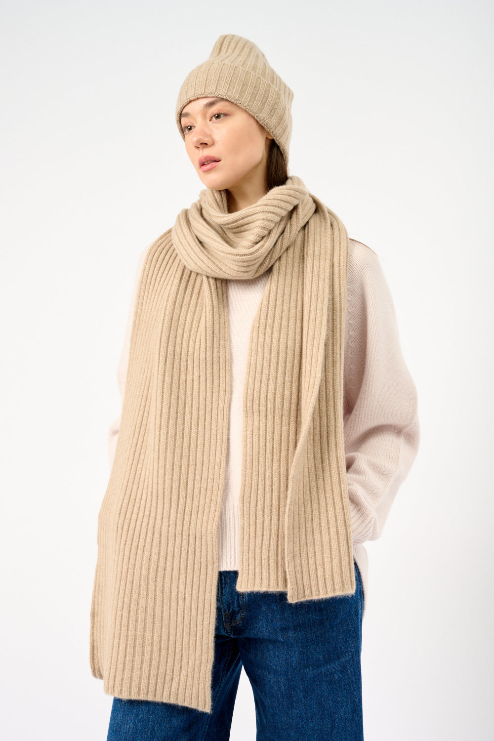 The Solden and Fudgen Set-ARCH4-Bessette