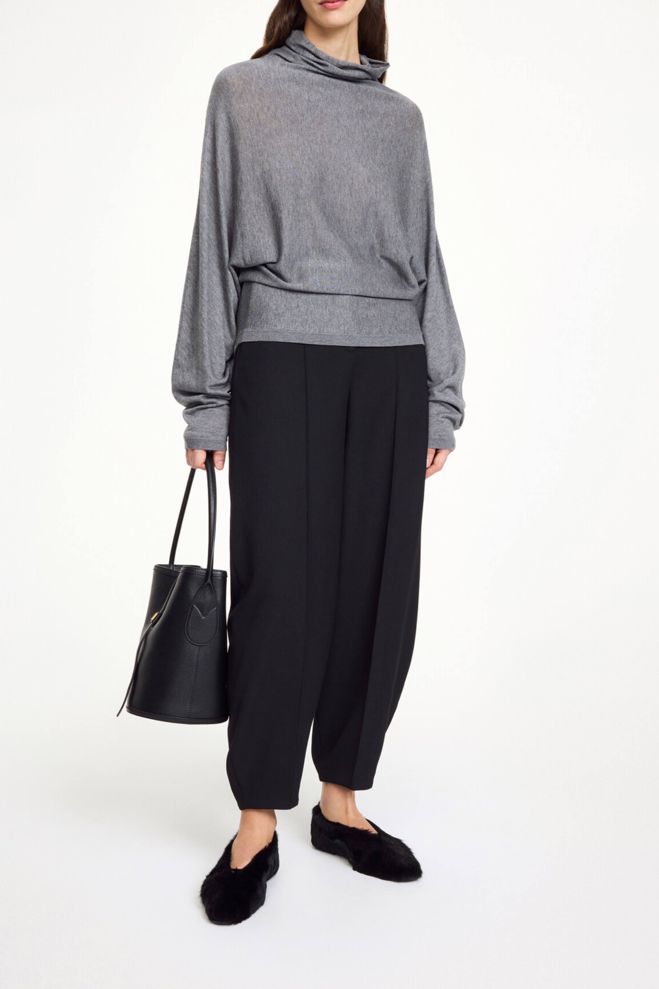 Maggali Knit - Bessette
