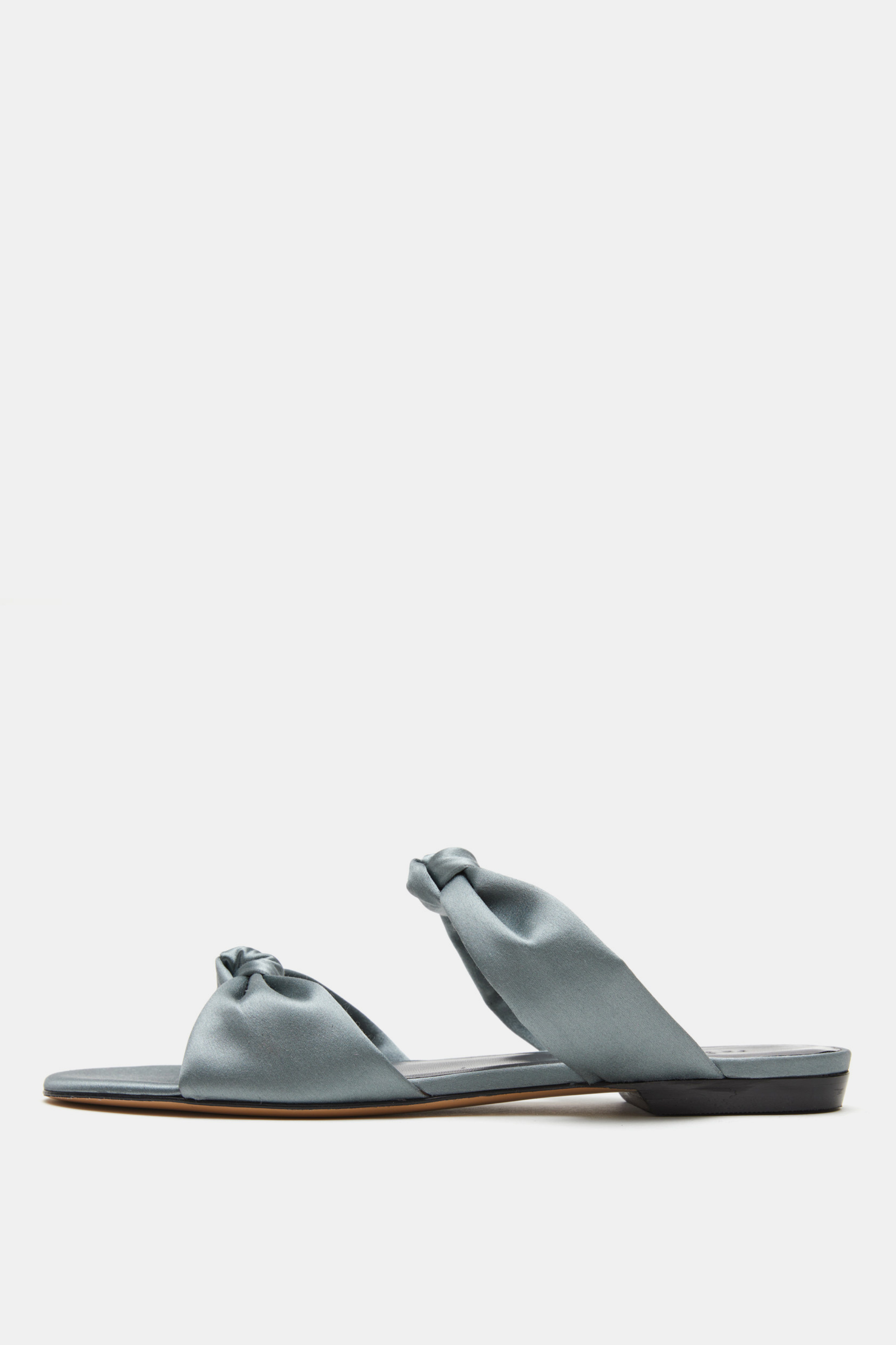 Le Monde Beryl Flat Knot Satin Sandal - Bessette