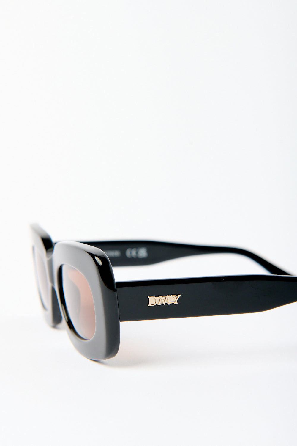 The Vivian Sunglasses