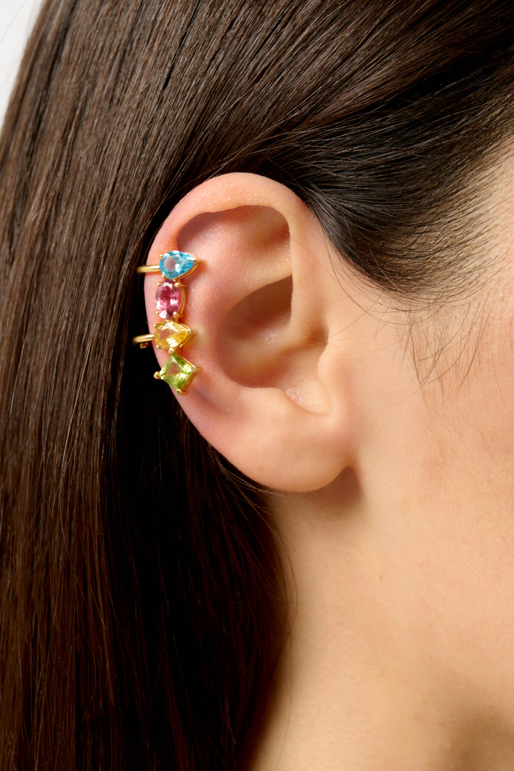 Кафф для уха с топазом, турмалином, перидотом и сапфиром