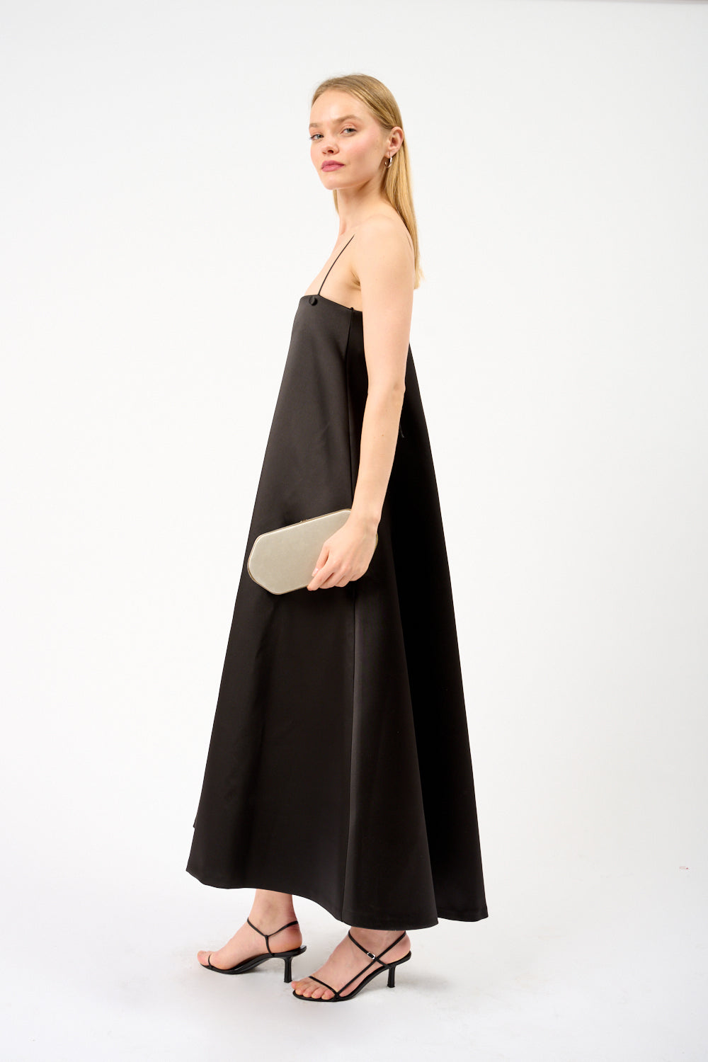 The Elongated Clutch