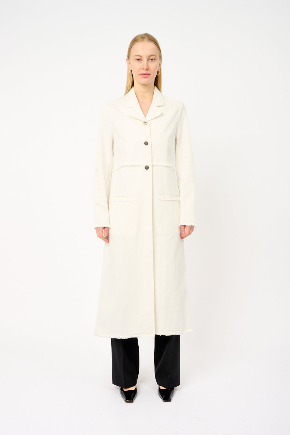 Пальто из вяза