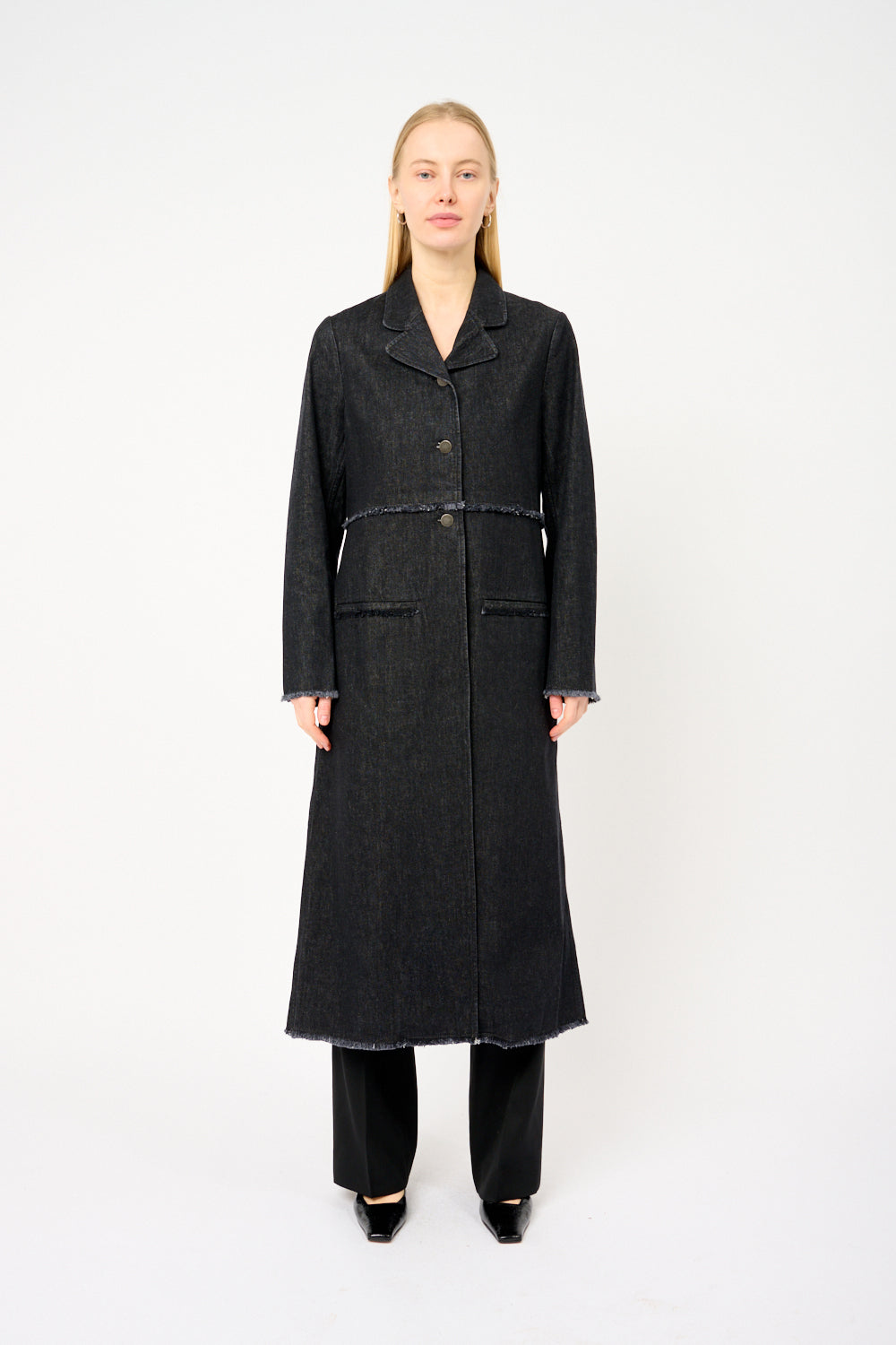 Пальто из вяза