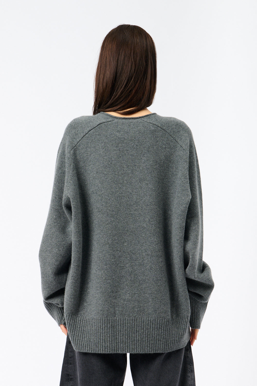 Extreme Cashmere Patti V-Neck Sweater - Bessette