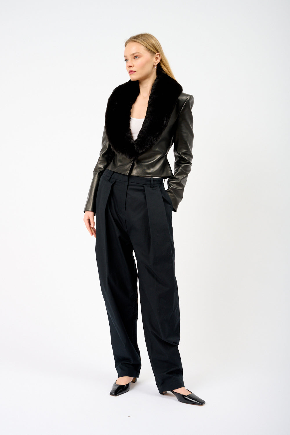 Cropped Fur Collar Leather Jacket