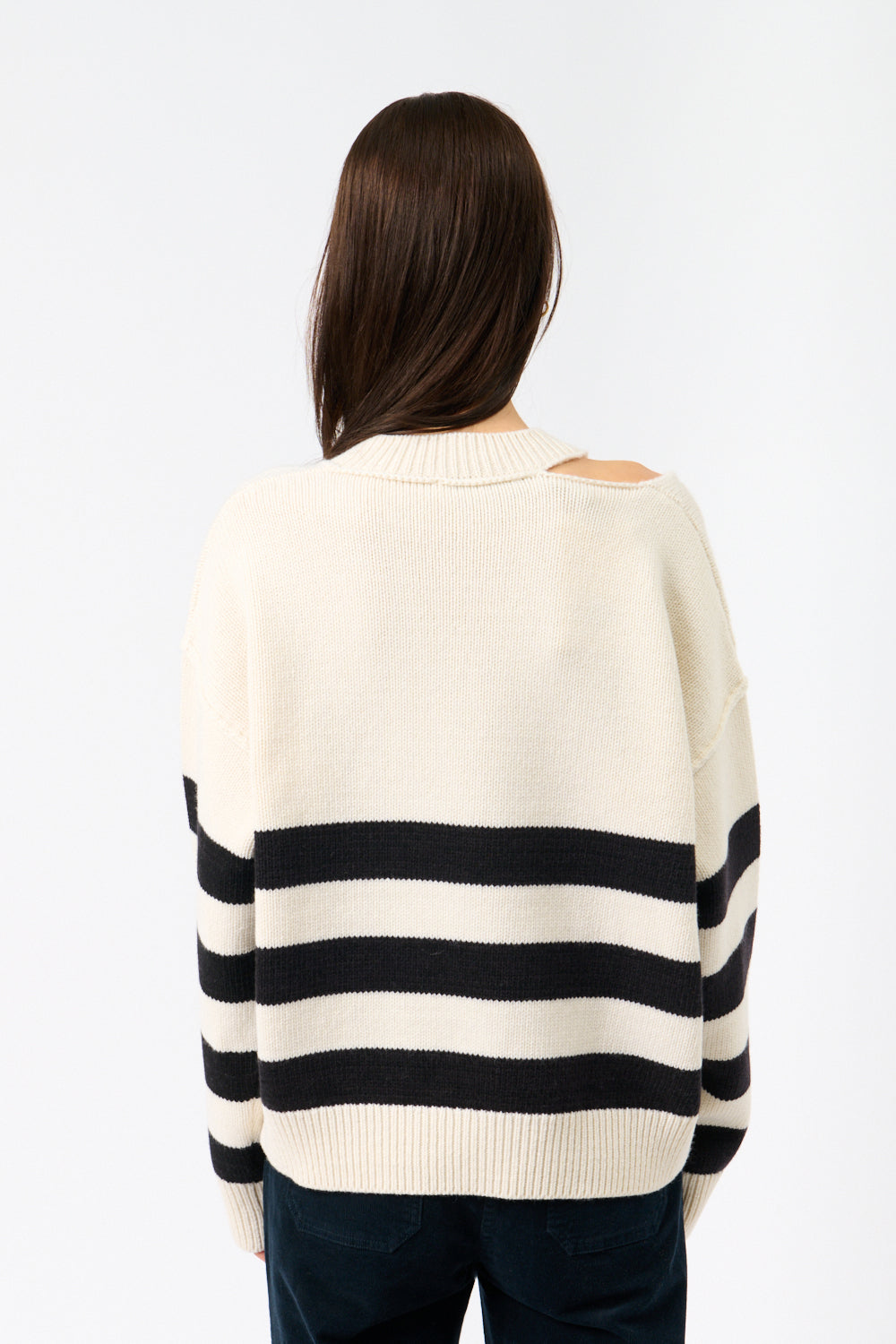 Róhe Deconstructed Cashmere Knitted Breton V-Neck Sweater - Bessette