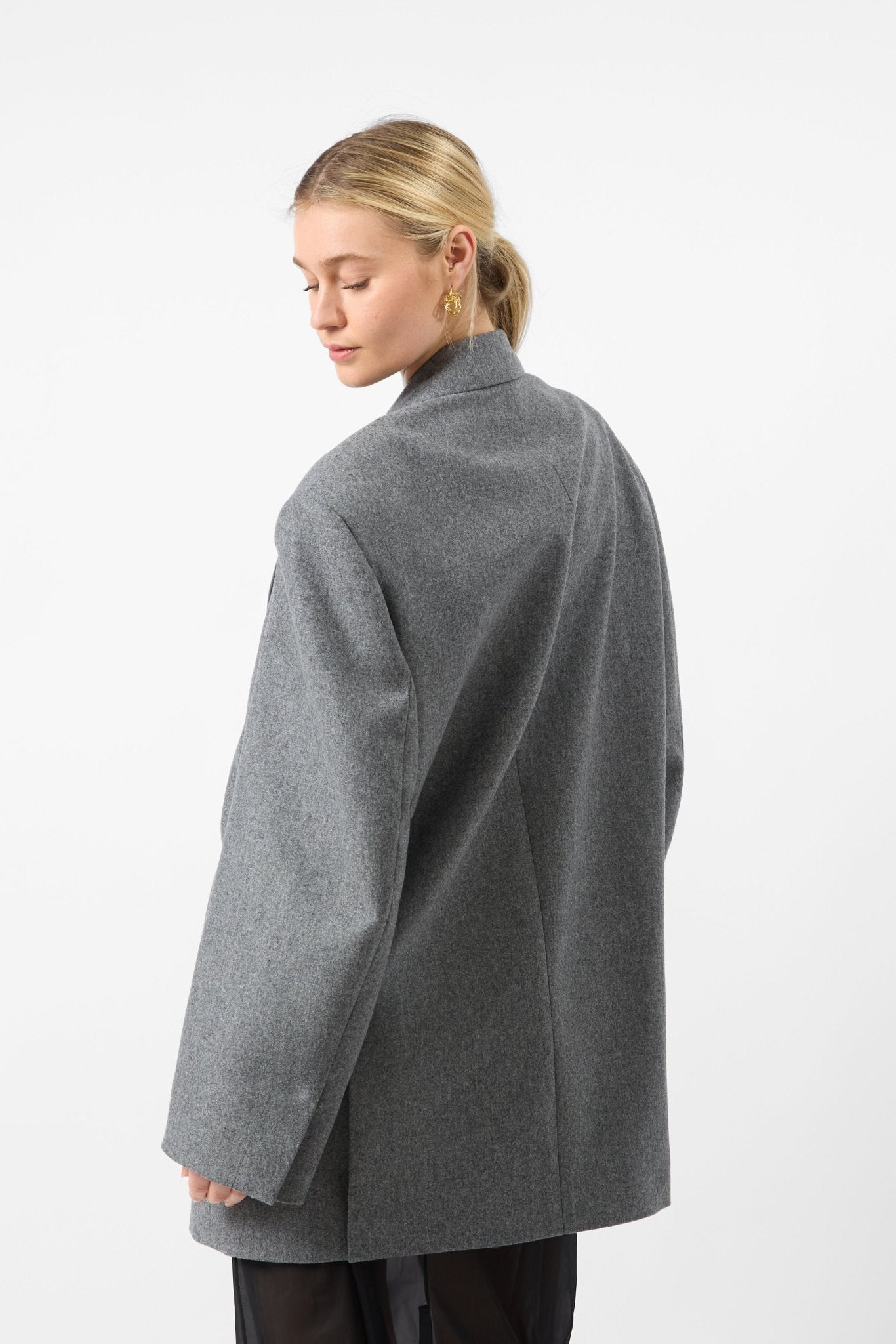 Carven Oversize Wool Blazer - Bessette