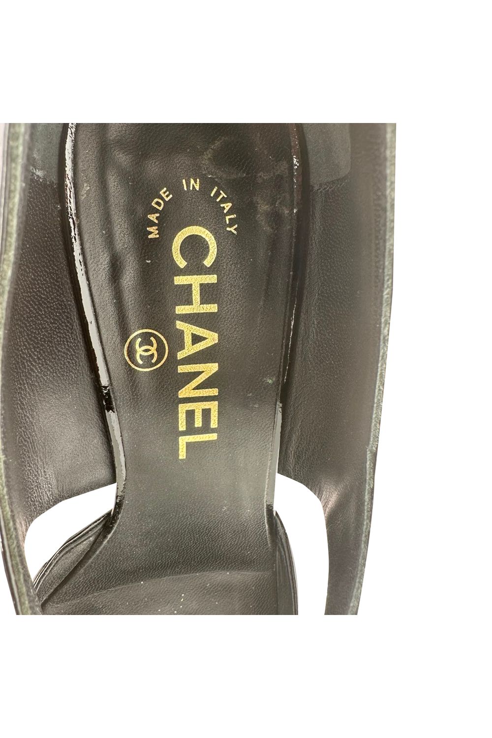 Chanel Almond-Toe Mary Jane Pumps in Black Patent Leather