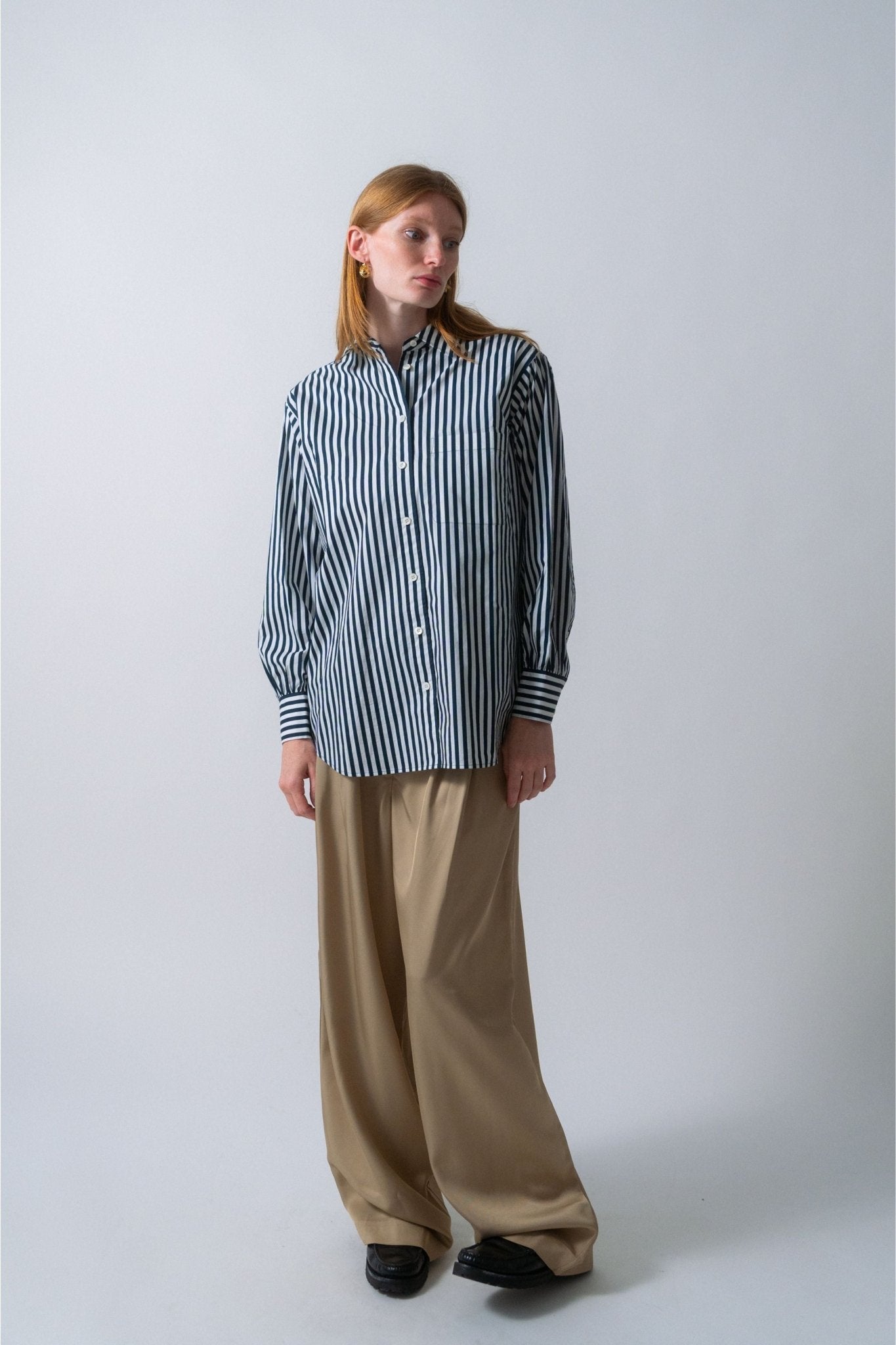 Frame The Borrowed Pocket Shirt Navy Blue - Bessette