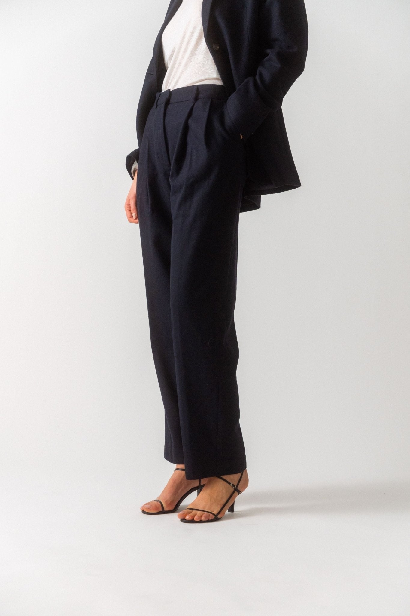 Toteme Double-Pleated Tailored Trousers - Bessette