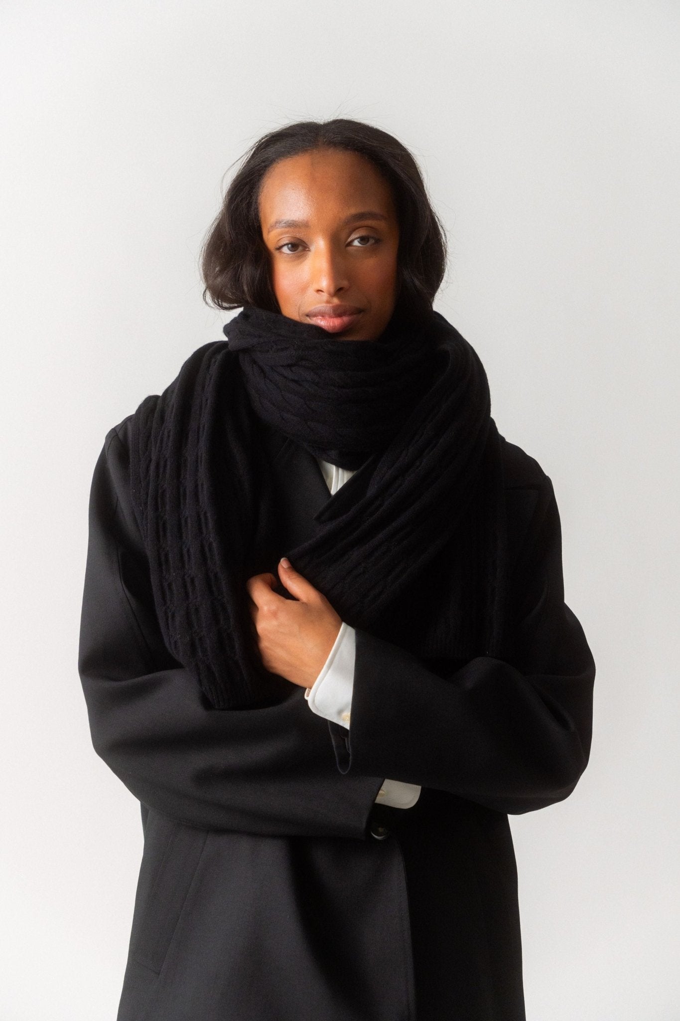 Toteme Embroidered Cable-knit Scarf Black - Bessette