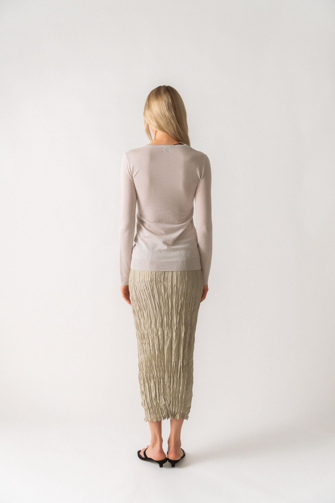 Toteme Fine Knit Merino Cardigan In Light Hay - Bessette