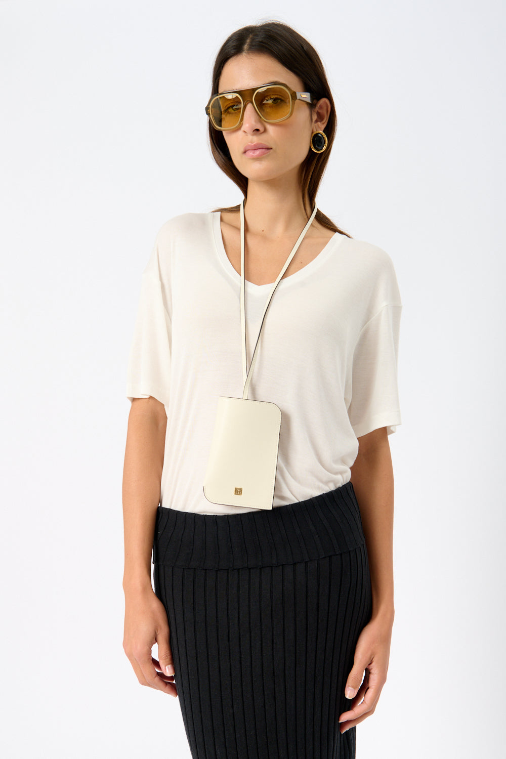 Toteme Pocket Leather Pouch - Bessette