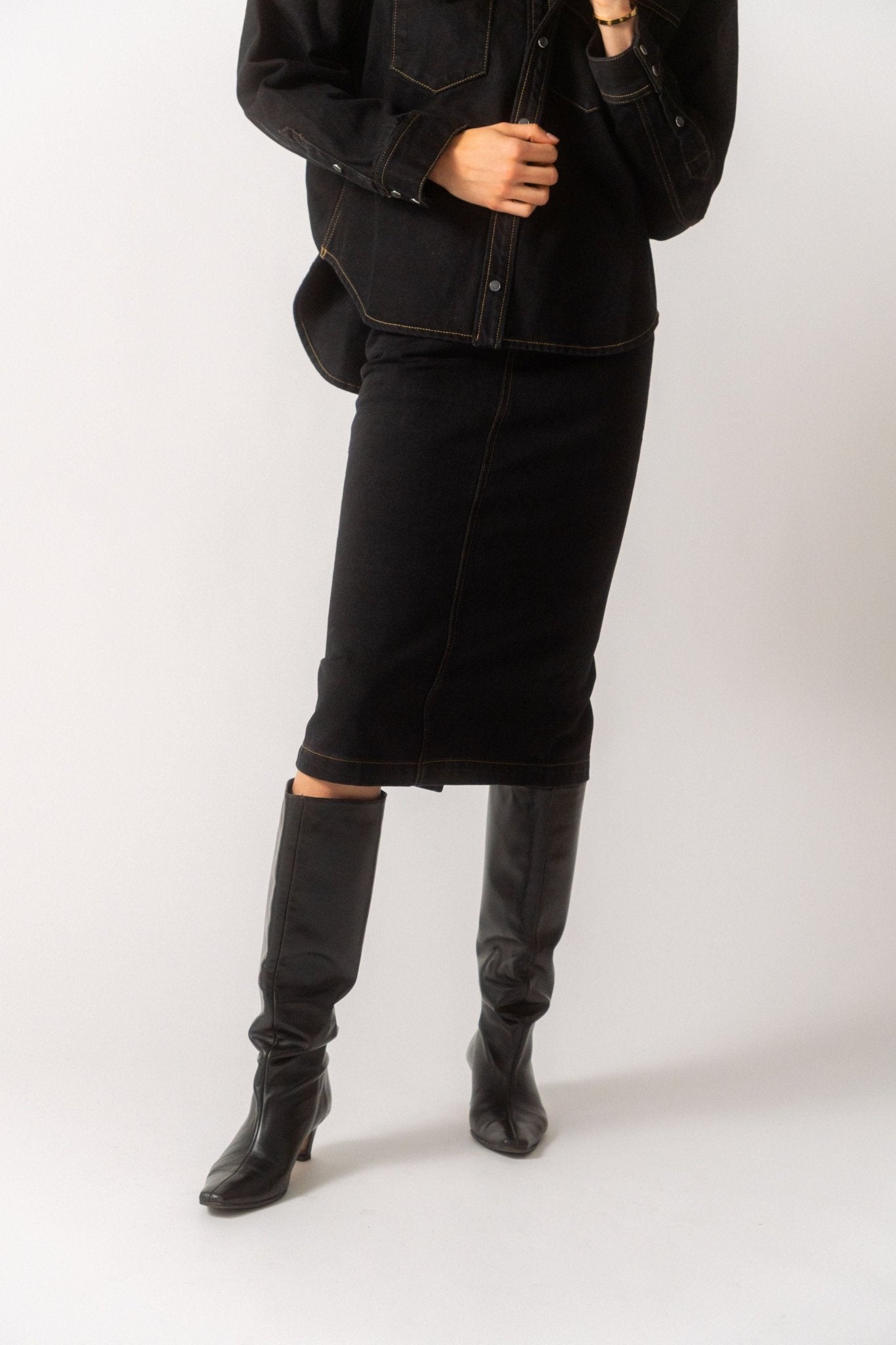 Wardrobe.NYC Denim Midi Skirt - Bessette