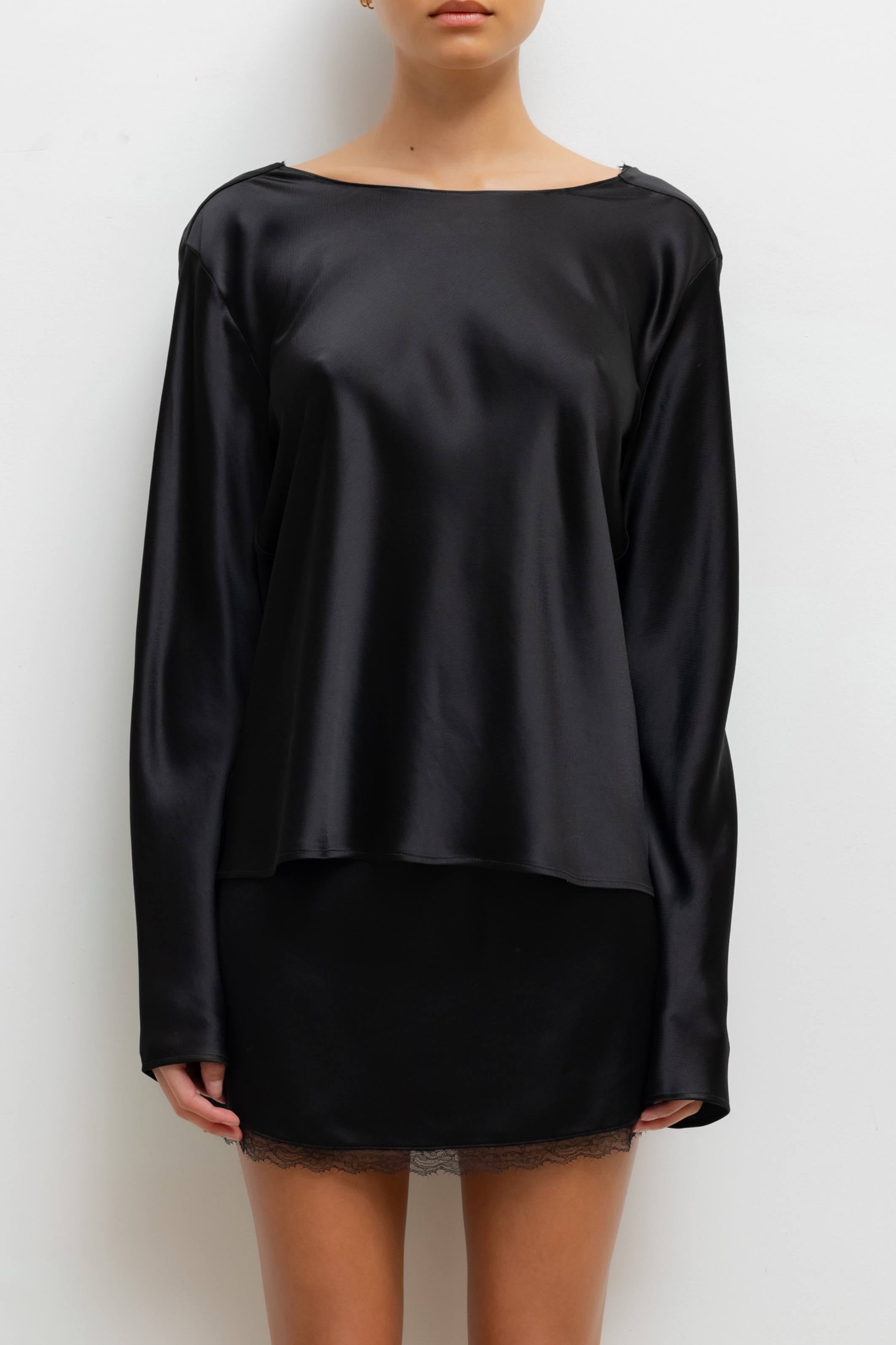 Black Barb lace low back top - Bessette