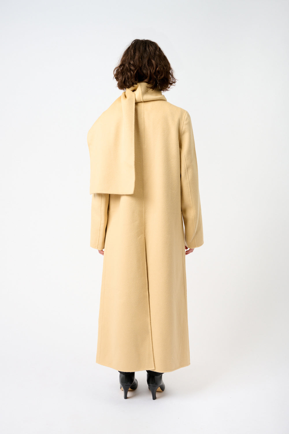 The Mio Coat - Bessette
