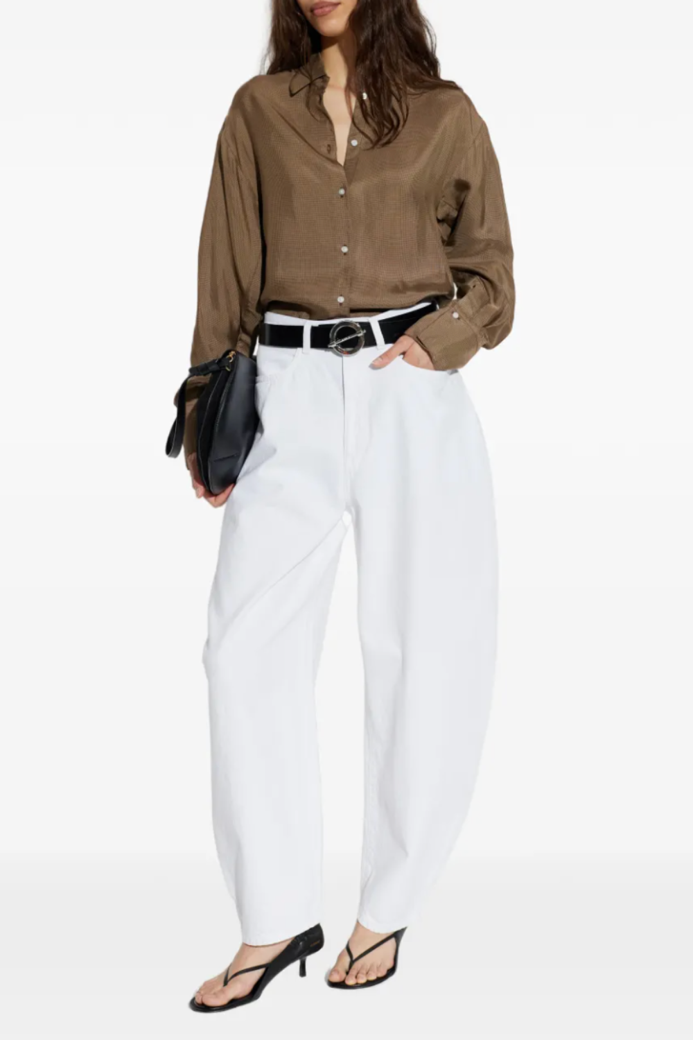 Relaxed shaped shirt