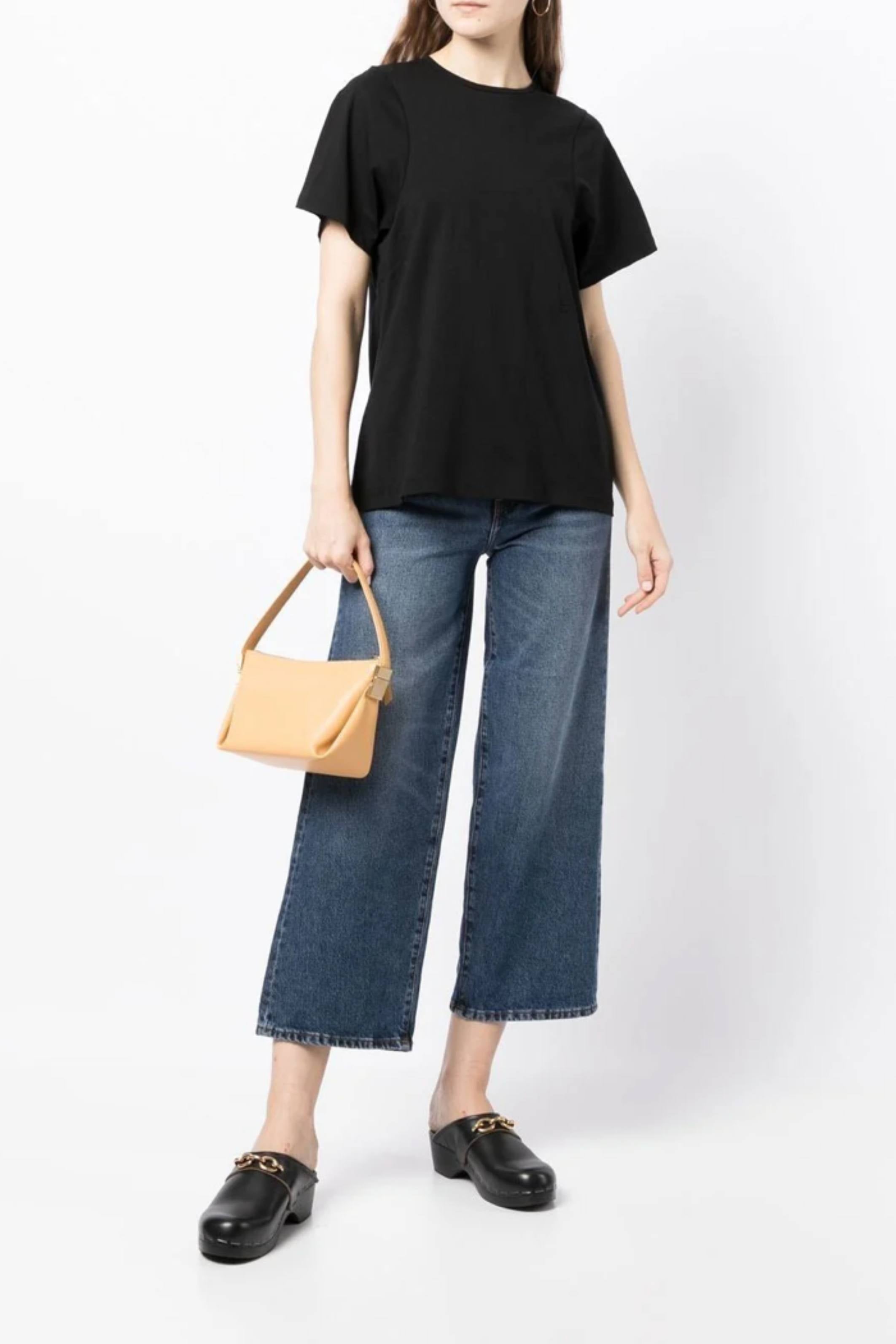 Espera Curved Armhole Tee Black