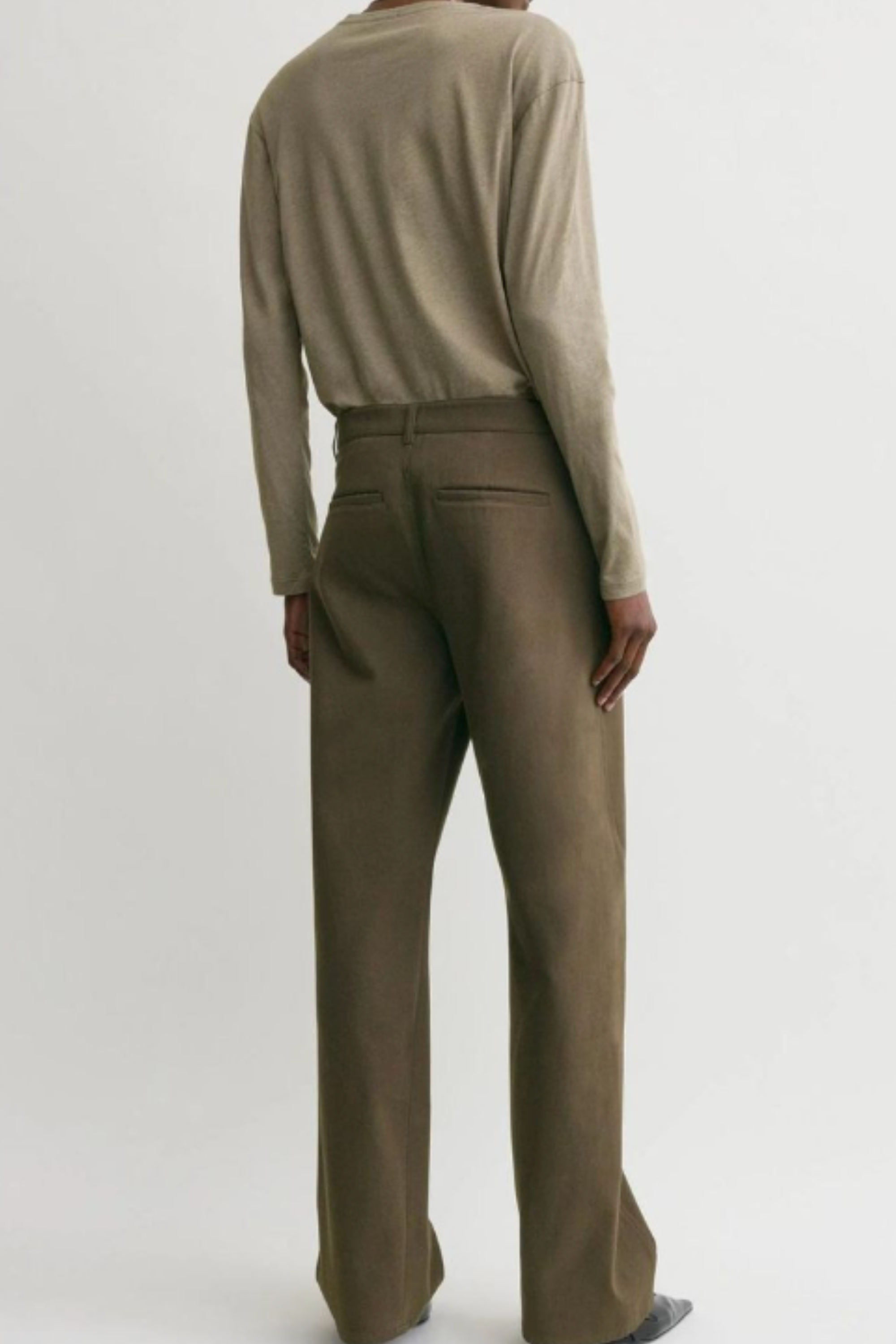 Relaxed Twisted Trousers