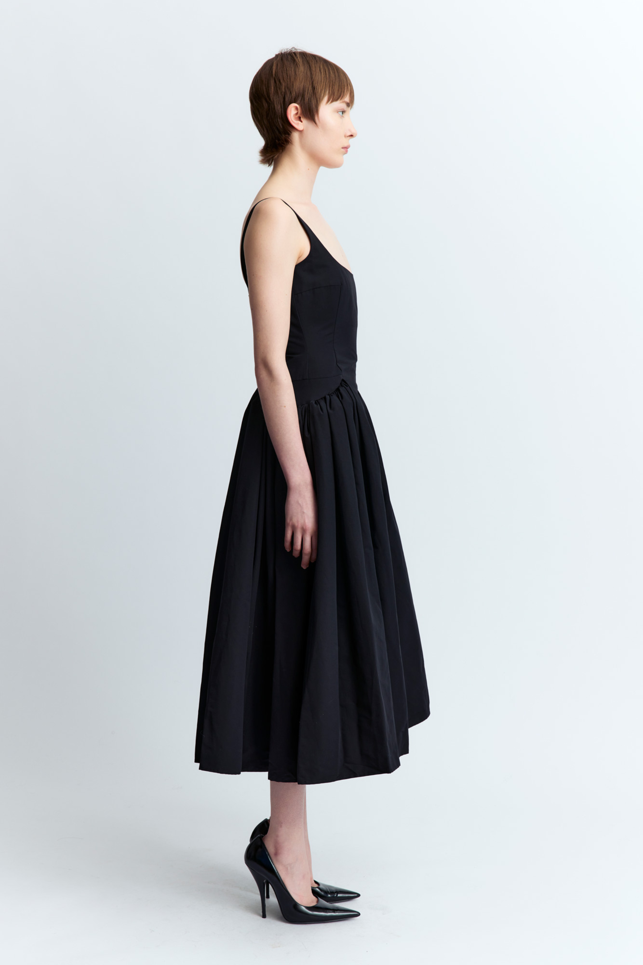 Vezile Midi Dress Black - Bessette