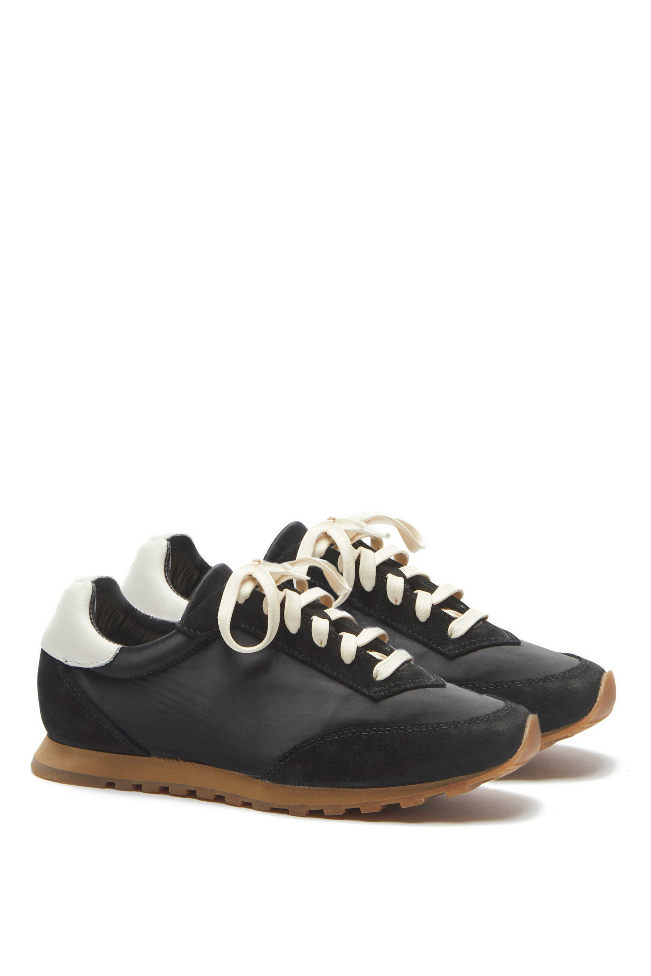 Slim Satin Runner - Bessette