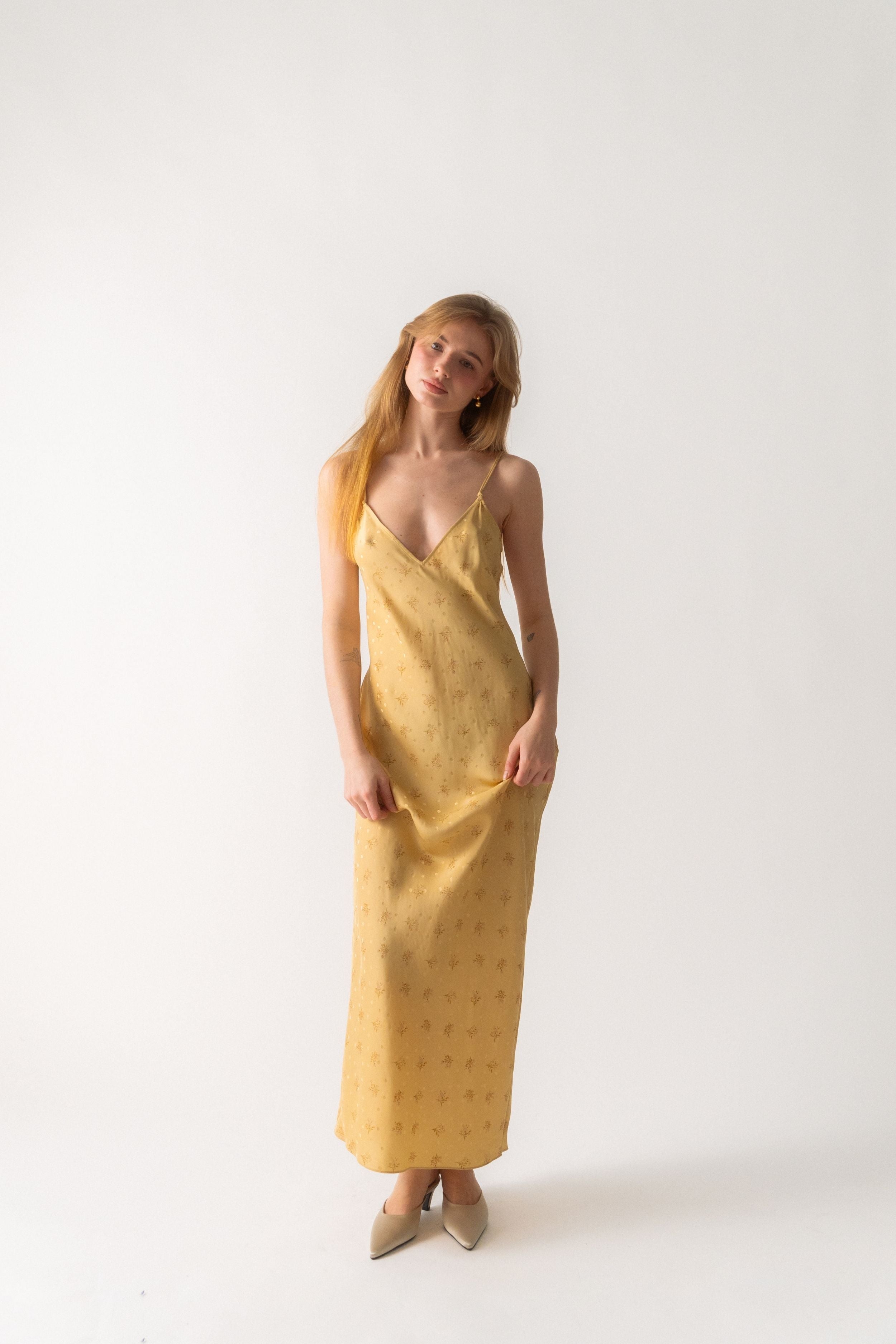 Frame Silk V-Neck Cami Dress - Bessette