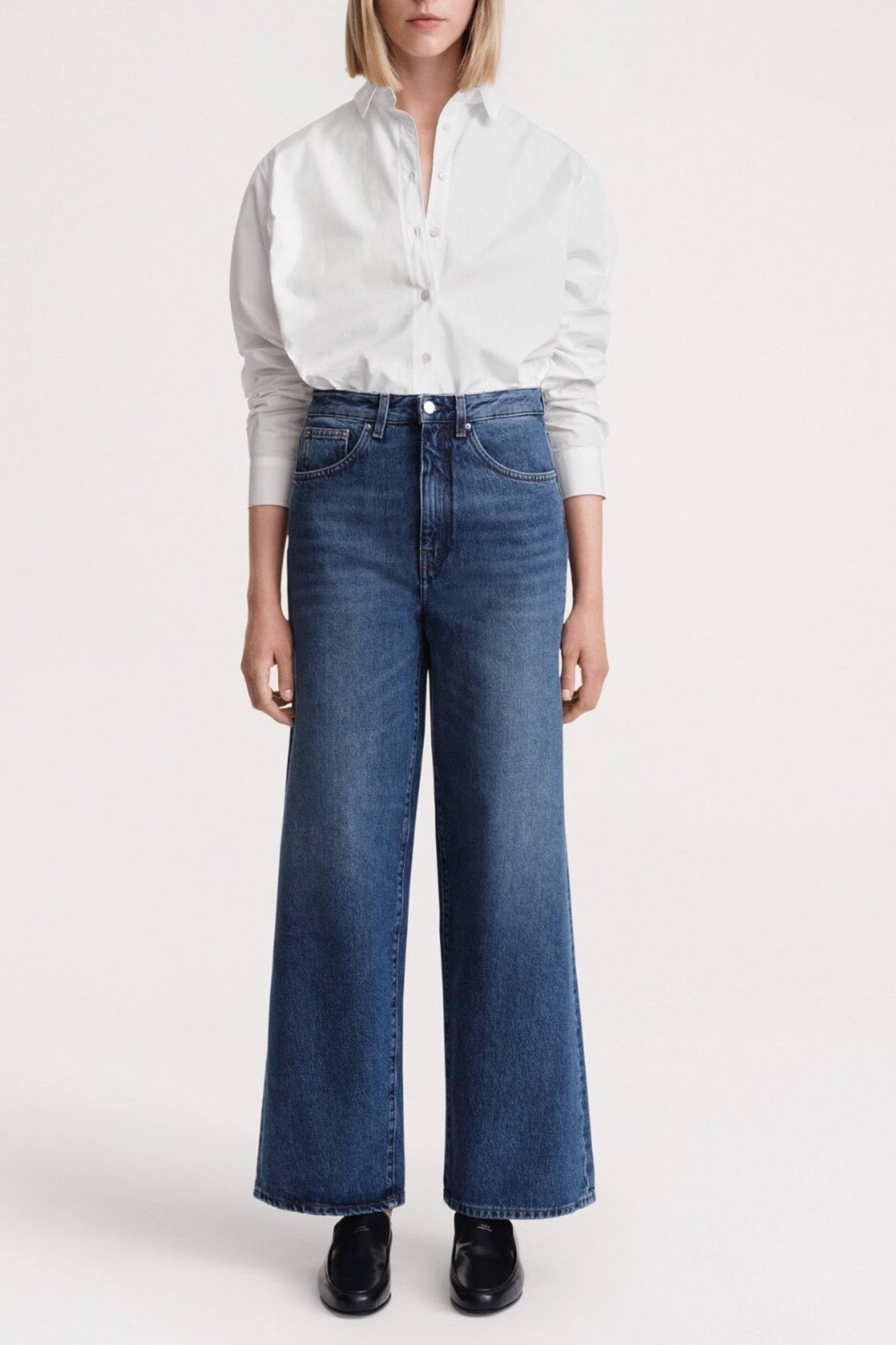 Flare Fit Denim in washed blue