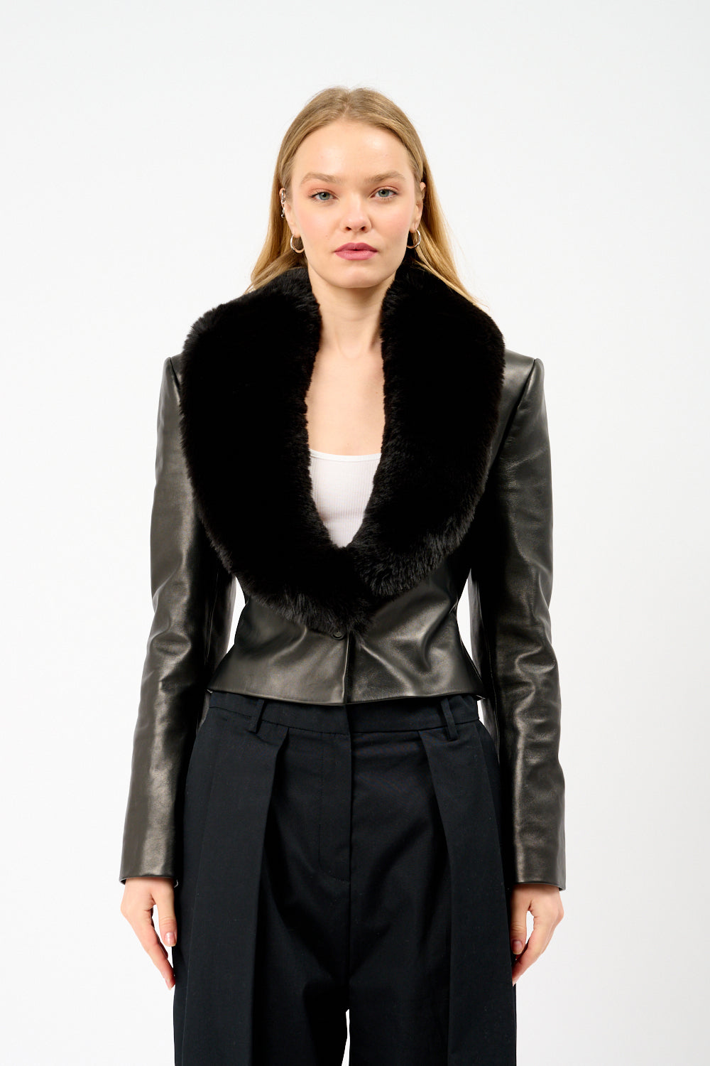 Cropped Fur Collar Leather Jacket