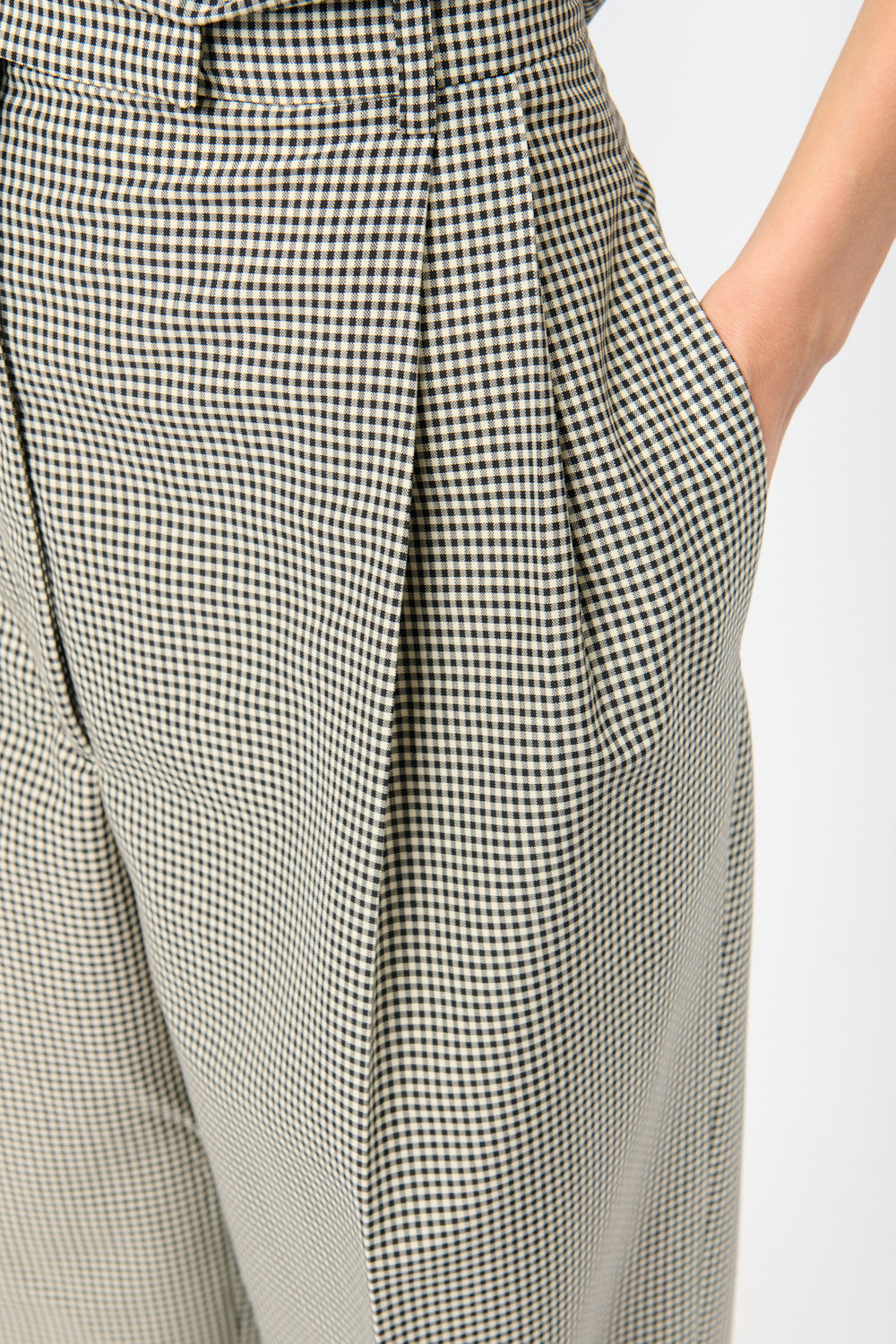 Róhe High-Waist Mini Check Trousers - Bessette
