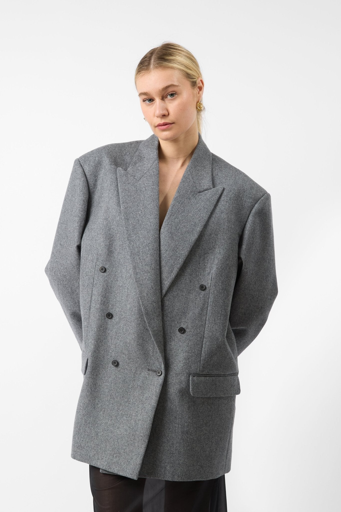 Carven Oversize Wool Blazer - Bessette