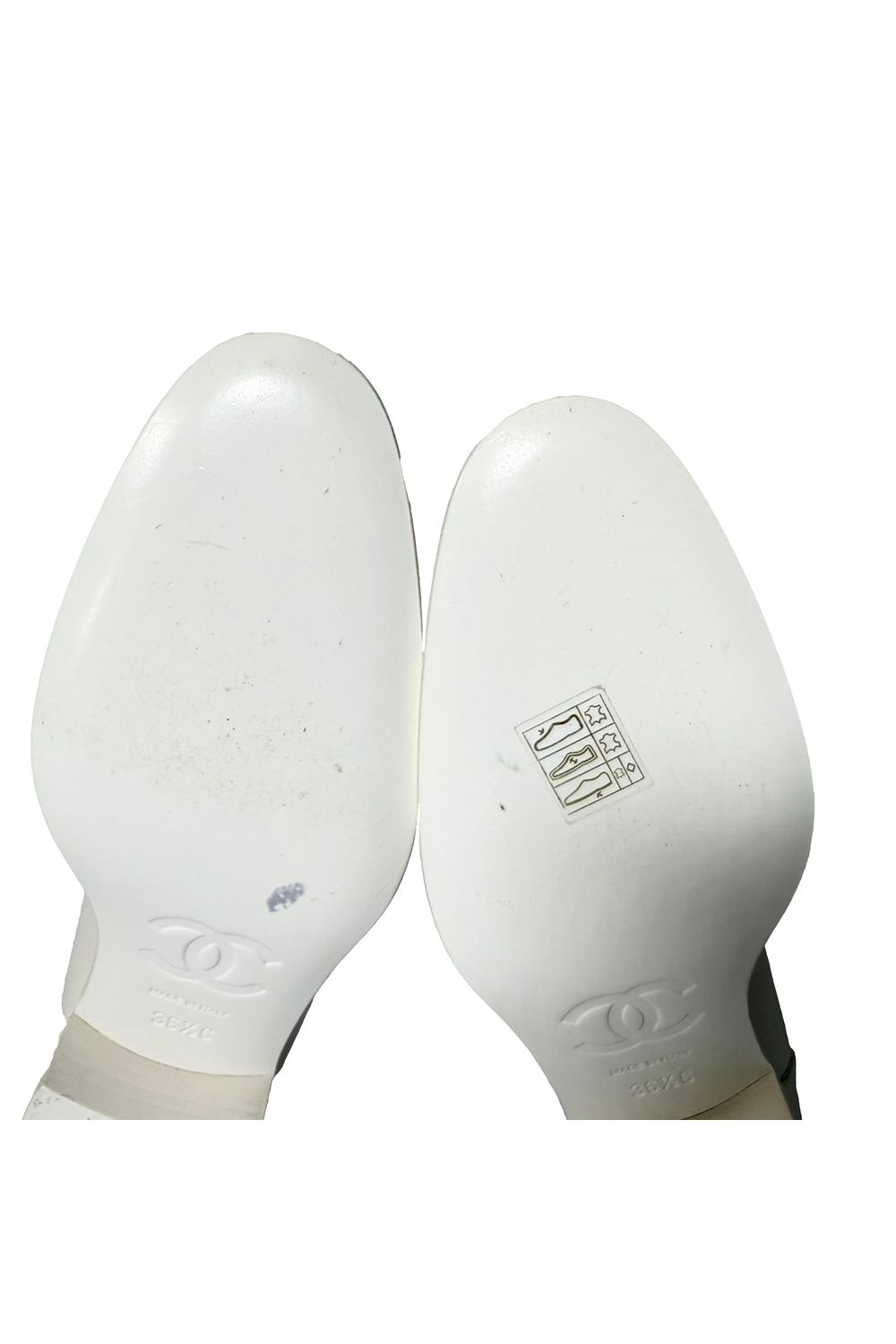 Chanel Chain Accent Wingtip Loafers in White Leather