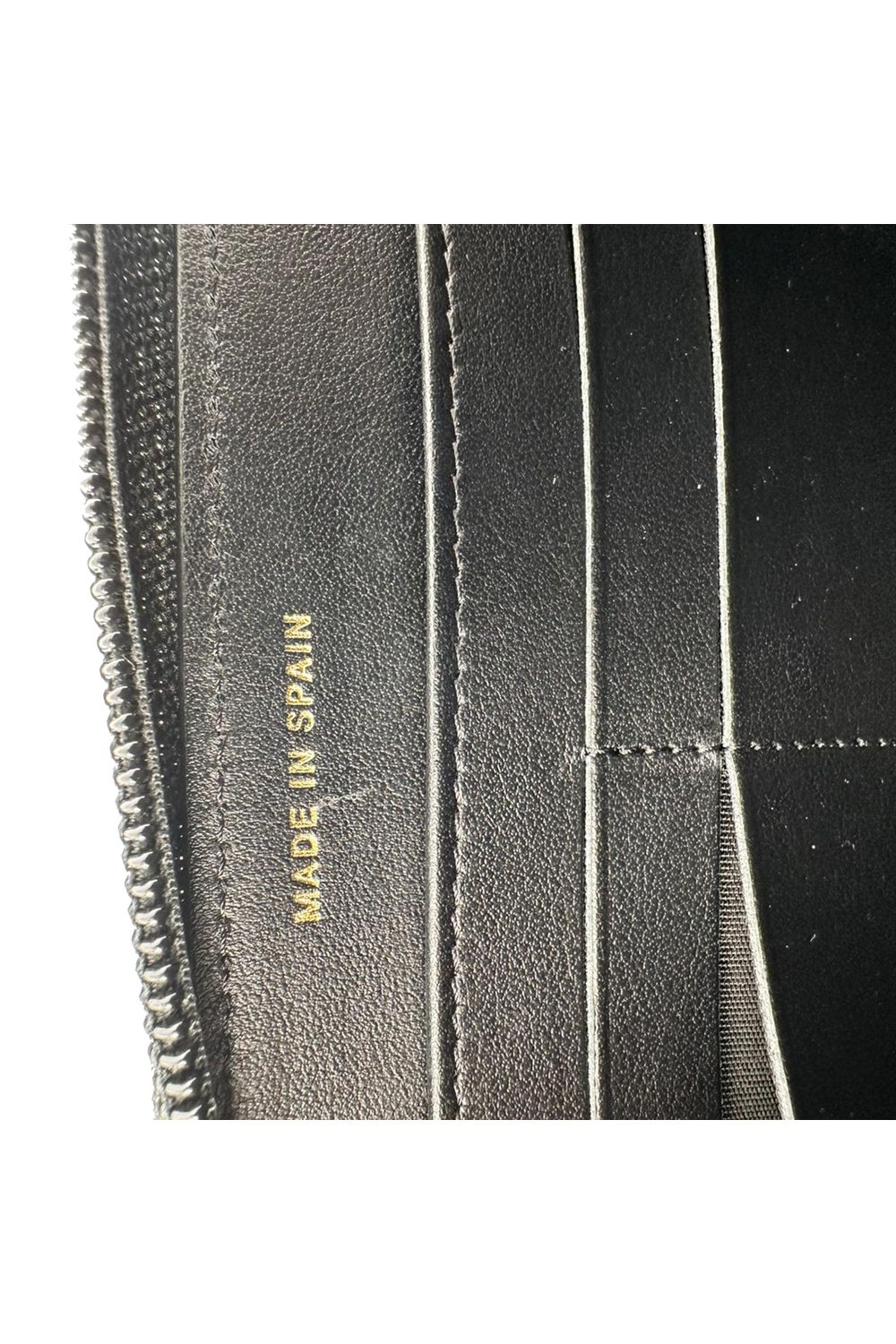  Chanel Timeless CC Zipped Long Wallet in Black Caviar Leather