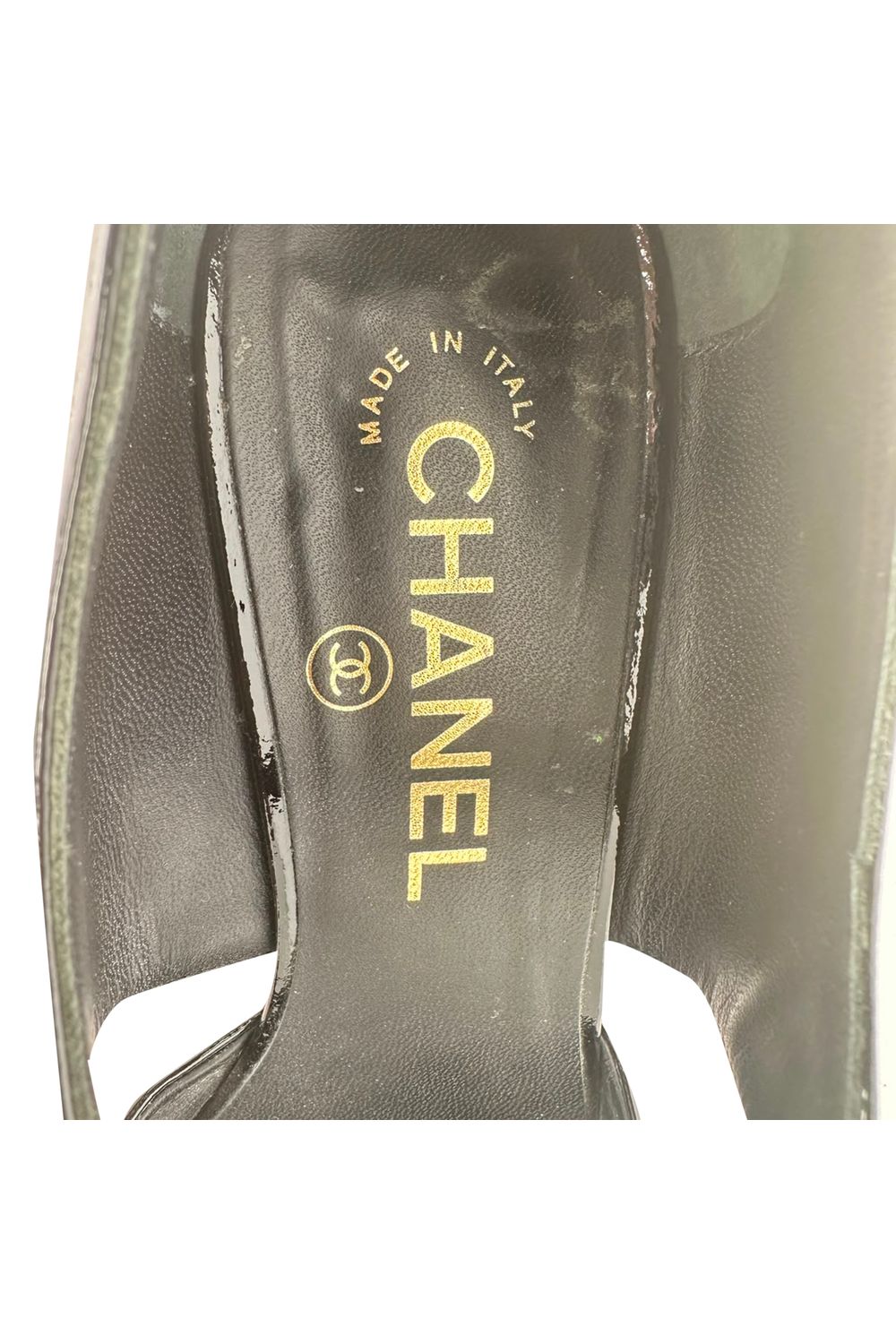 Chanel Almond-Toe Mary Jane Pumps in Black Patent Leather