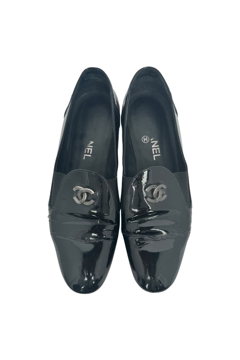 Chanel Interlocking CC Logo Flats in Black Patent Leather