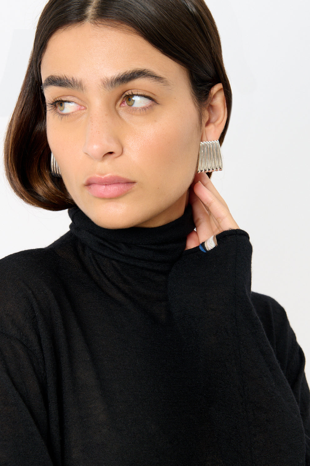 Extreme Cashmere Thunder Turtleneck Jumper - Bessette