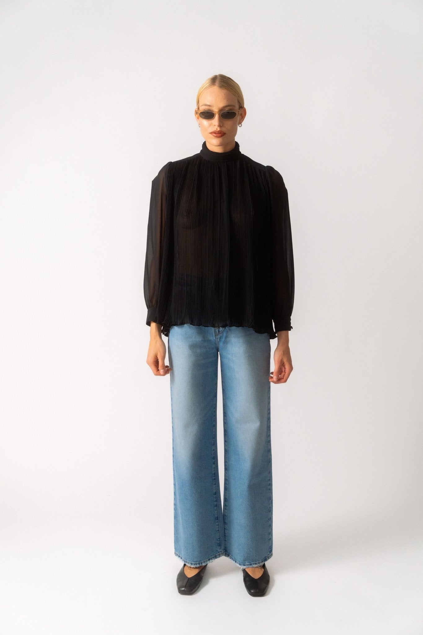 Frame Strong Shoulder Blouse - Bessette